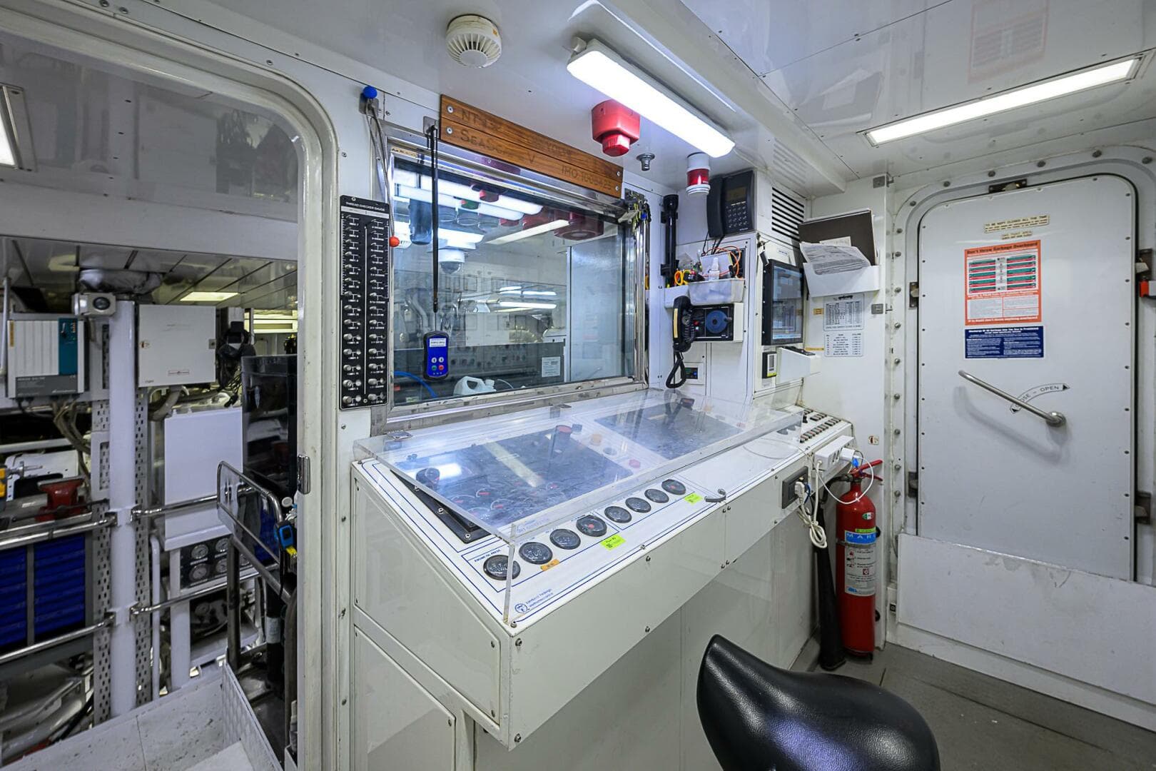 2005 Benetti Vision 145