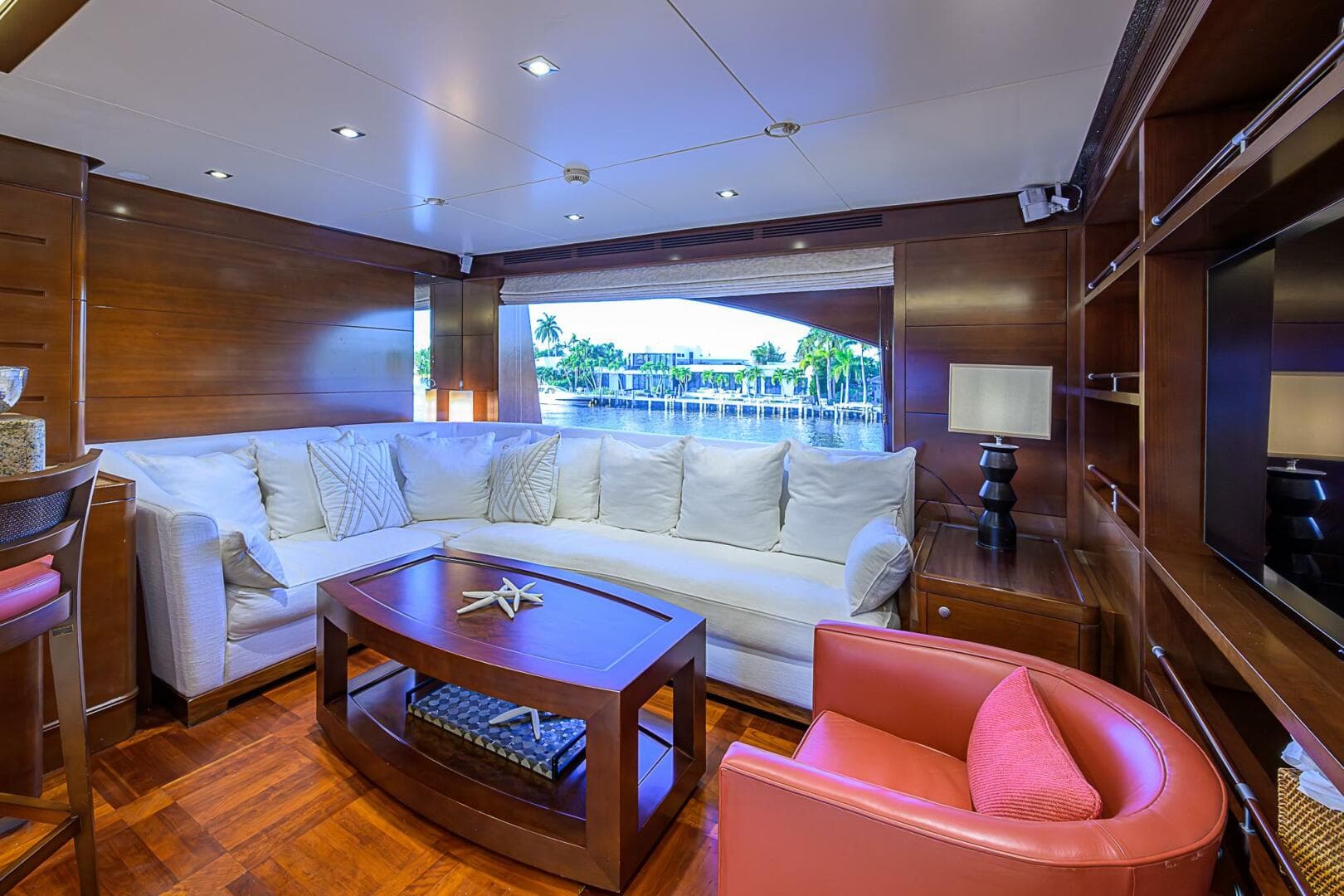 2005 Benetti Vision 145