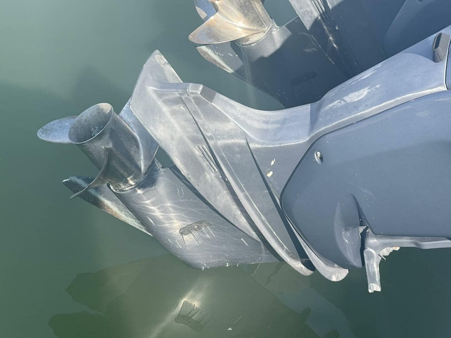 2003 Grady-White Marlin 300