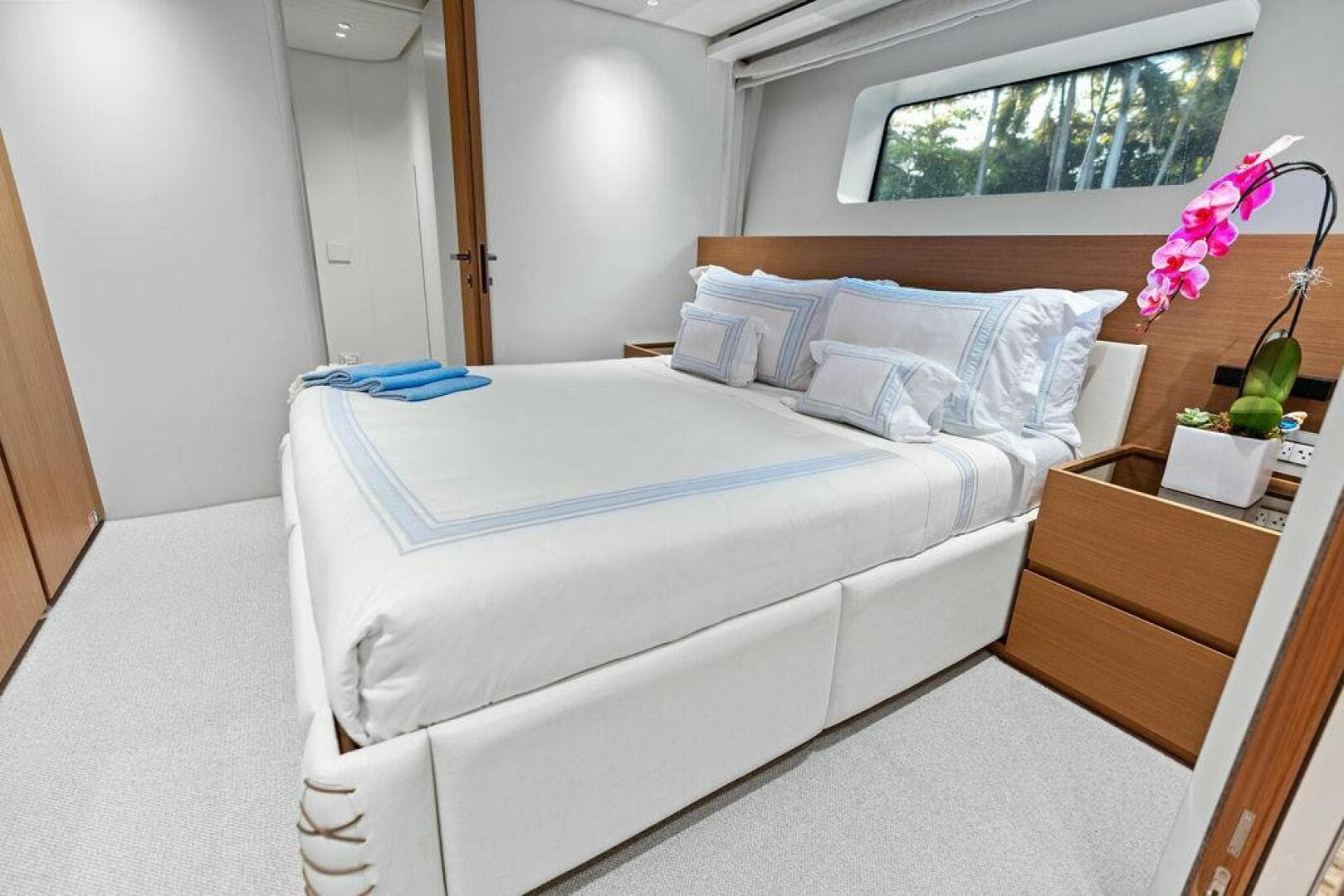 2021 Sanlorenzo SD96