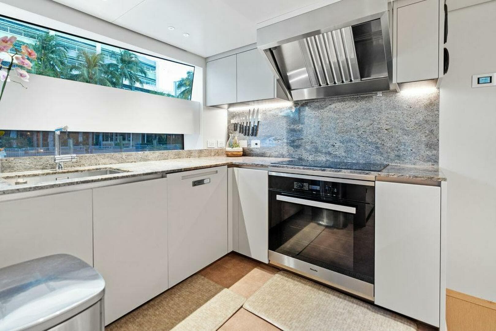 2021 Sanlorenzo SD96