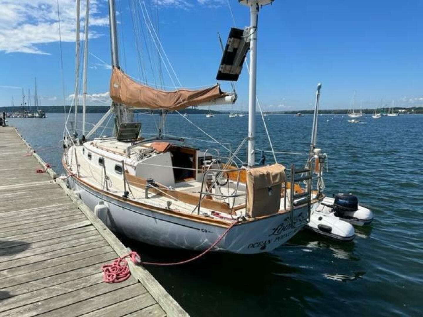 1984 Cape Dory 31 Cutter