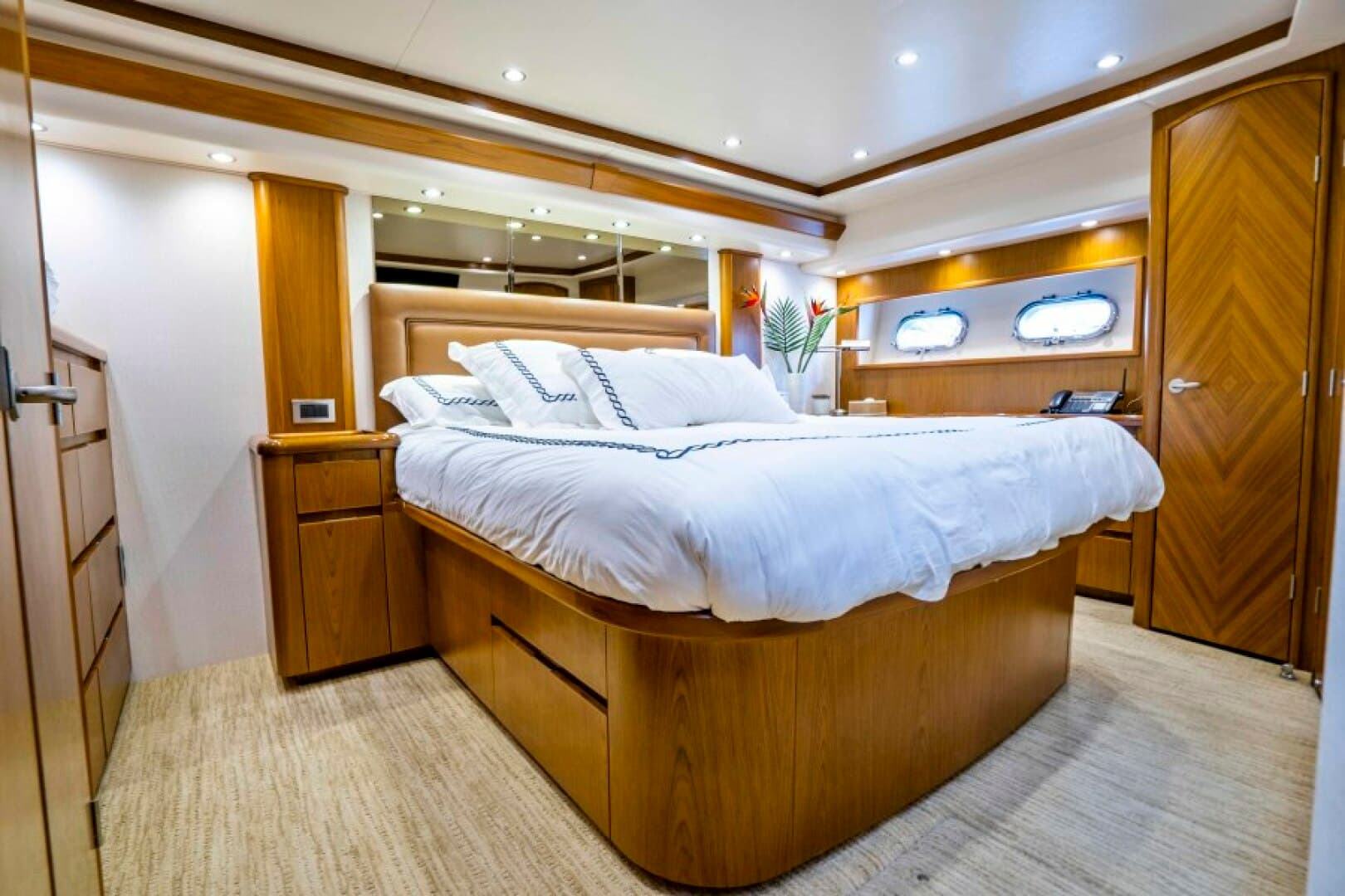 2011 Viking 70 Enclosed Bridge - Last Call - Master Stateroom