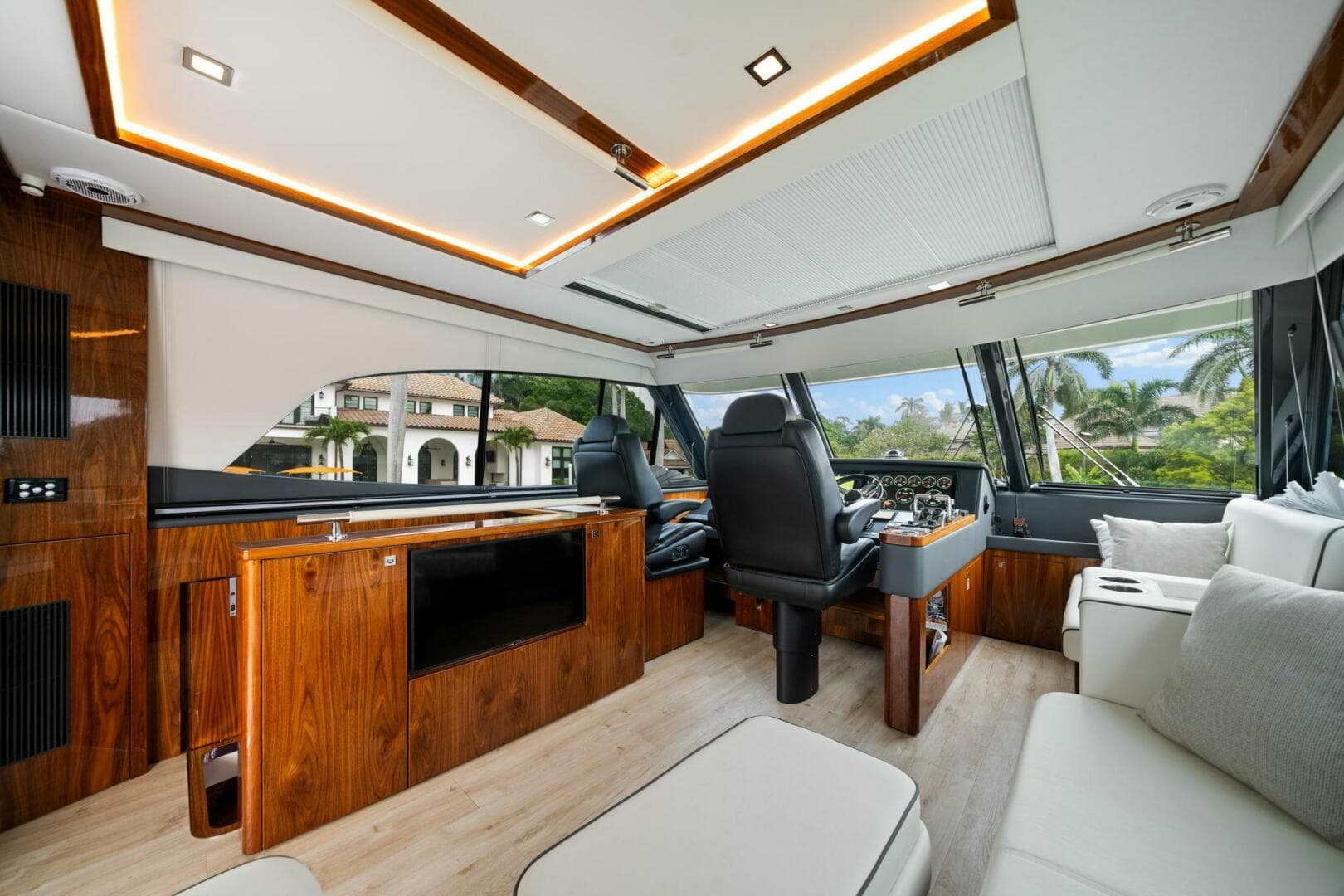 2023 Riviera 64 Sports Motor Yacht