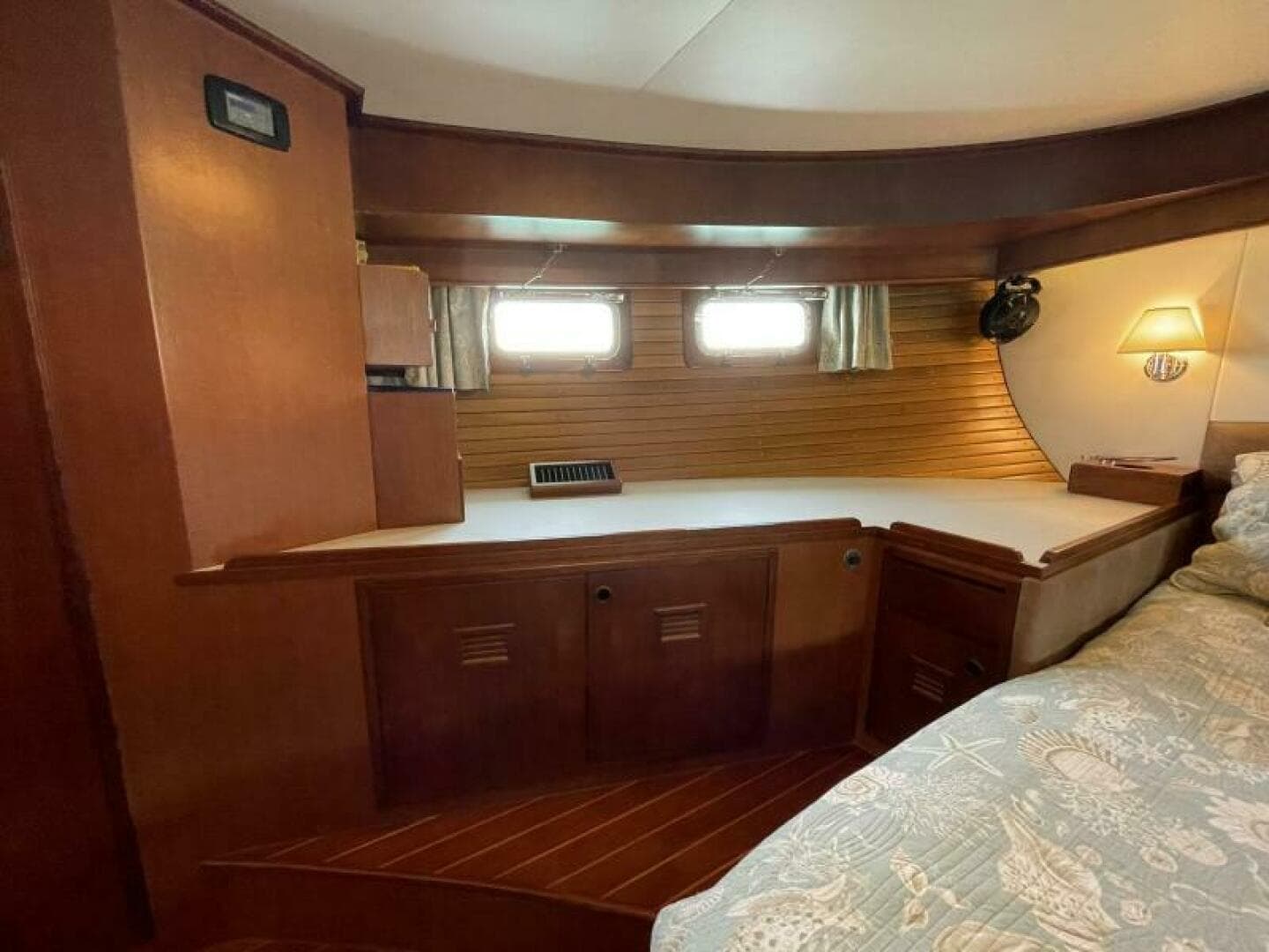 1990 Cheoy Lee Motorsailor