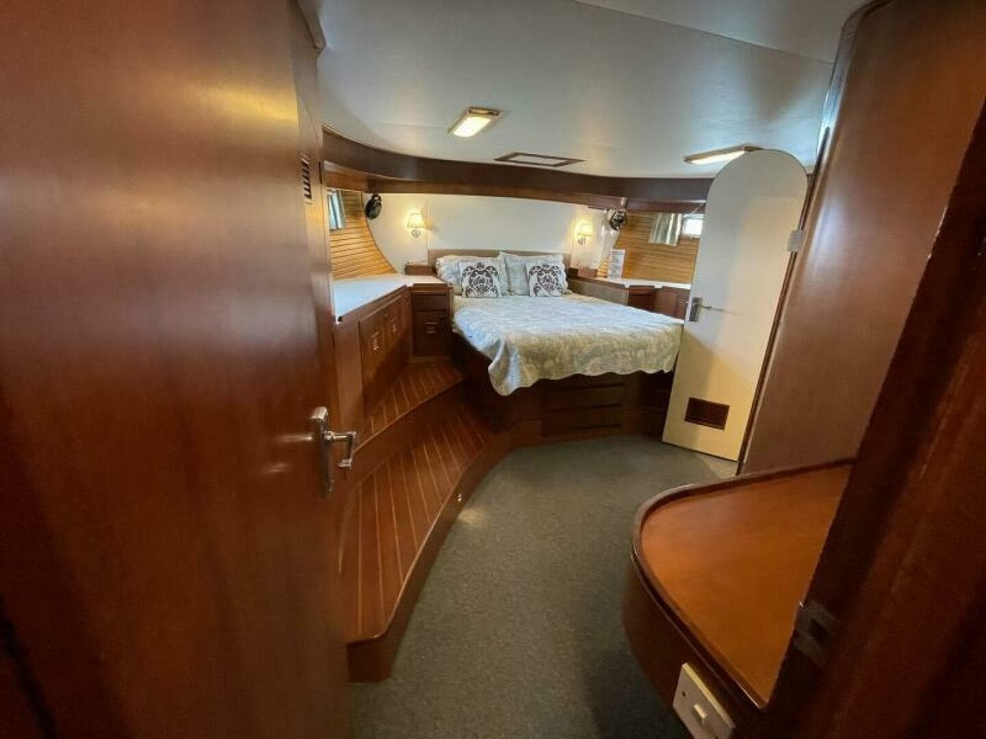 1990 Cheoy Lee Motorsailor