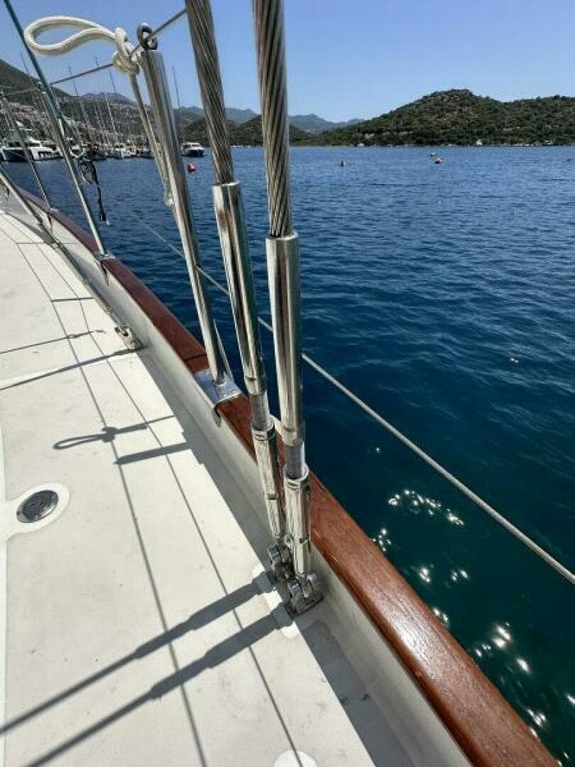 1990 Cheoy Lee Motorsailor