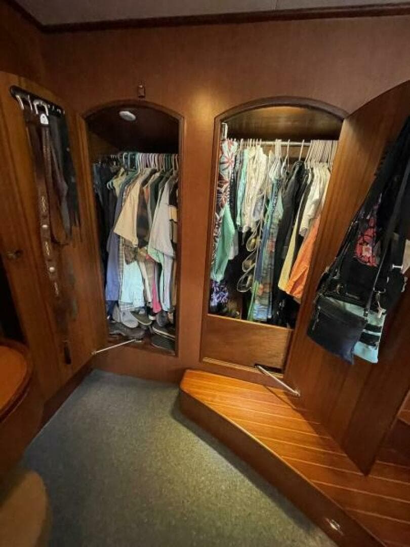 1990 Cheoy Lee Motorsailor