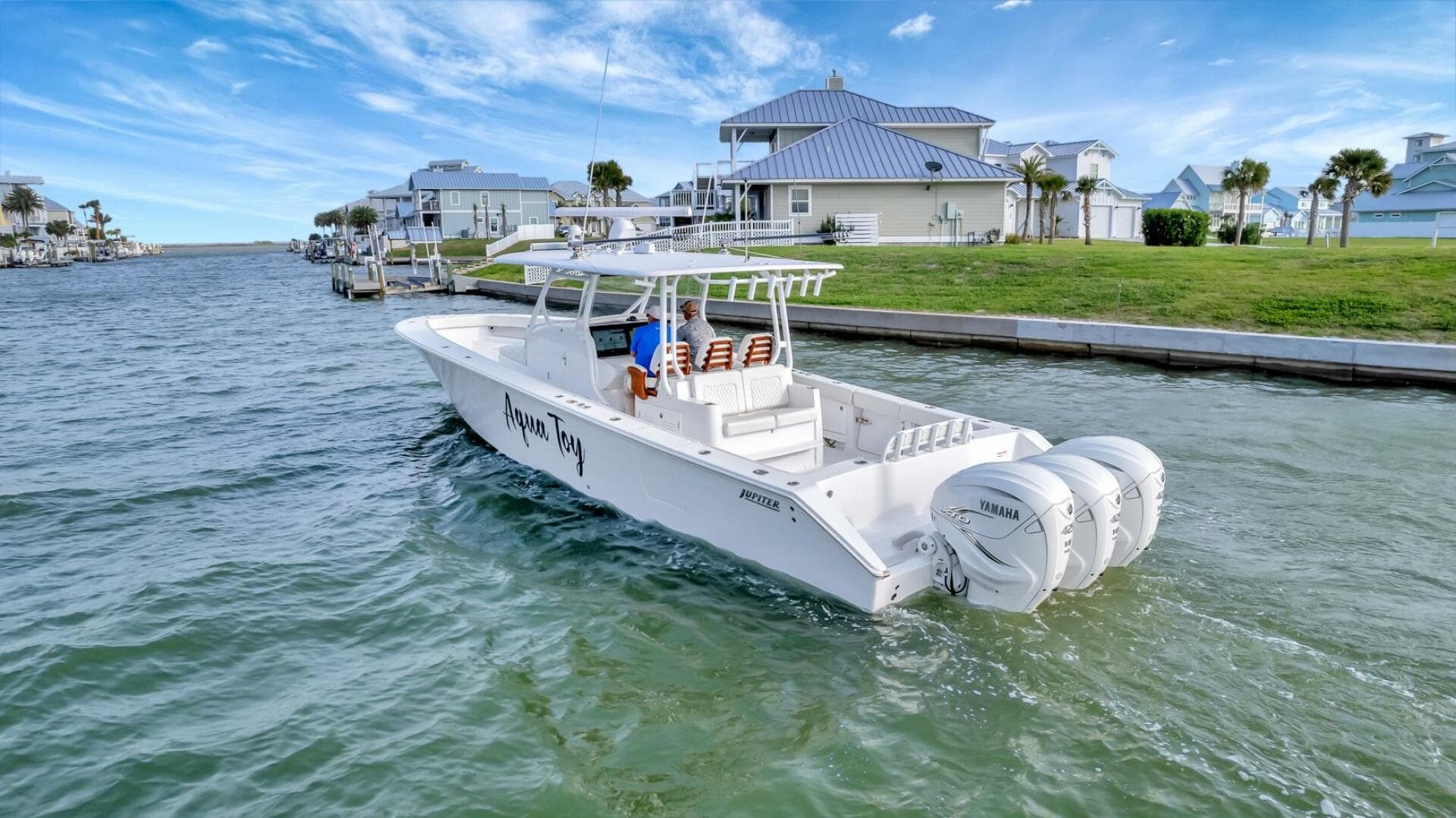 2023 Jupiter 43 Center Console "Aqua Toy"