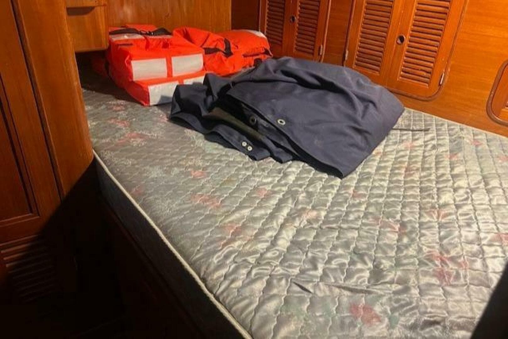 1984 Mason 43 Cutter