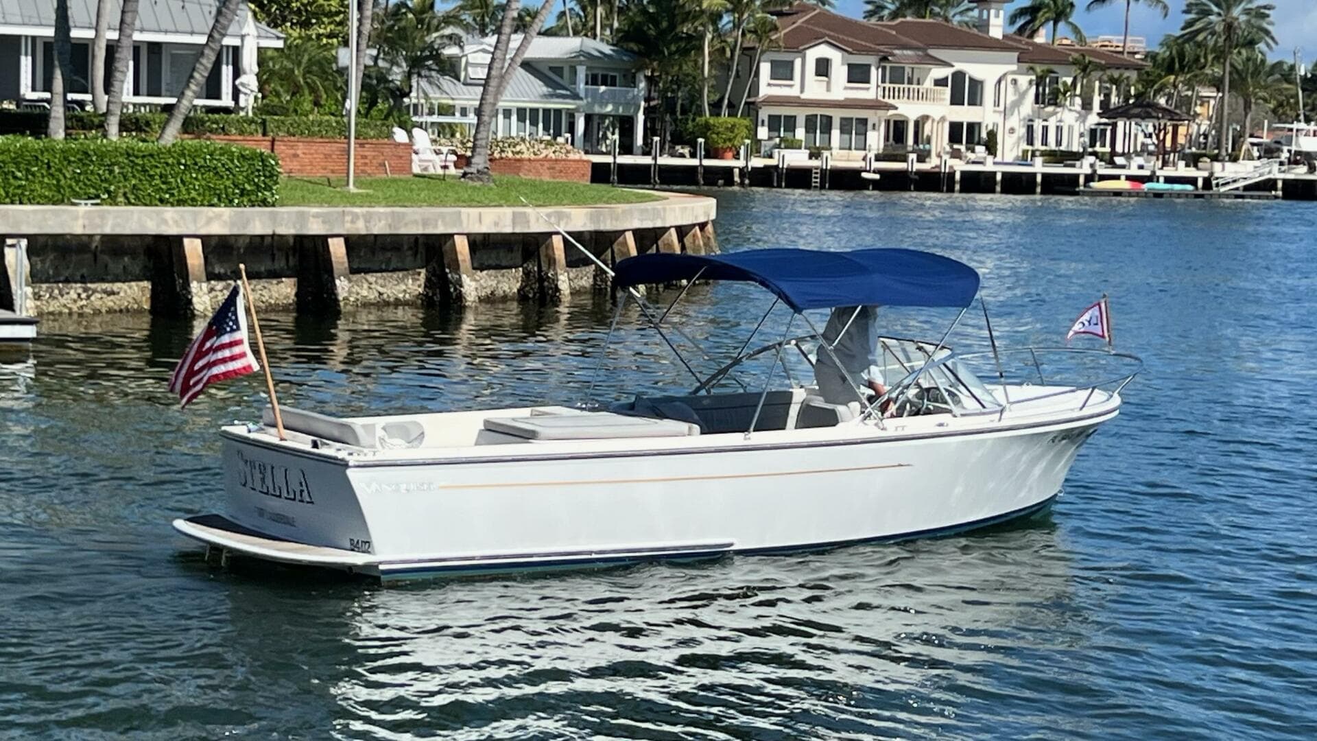 2013 Vanquish 24 Runabout