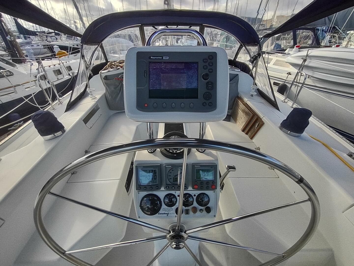 2005 Catalina 42 MKII