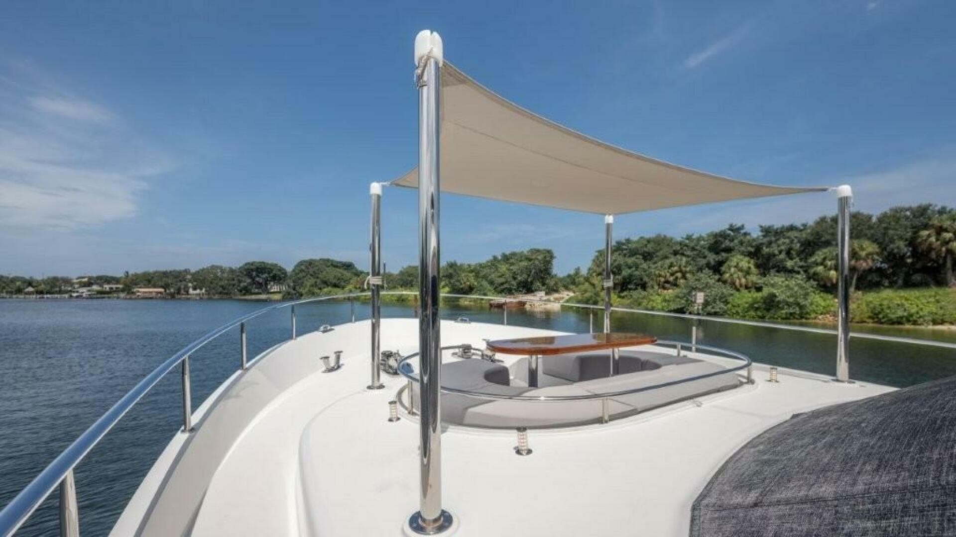 2017 Ocean Alexander 