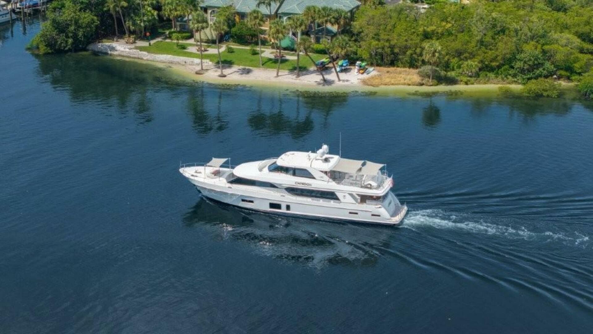 2017 Ocean Alexander 