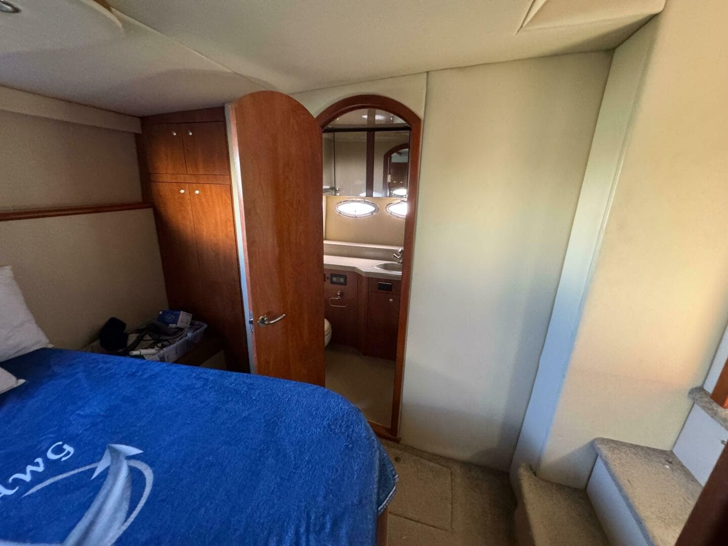 2007 Cruisers Yachts 395 Motoryacht