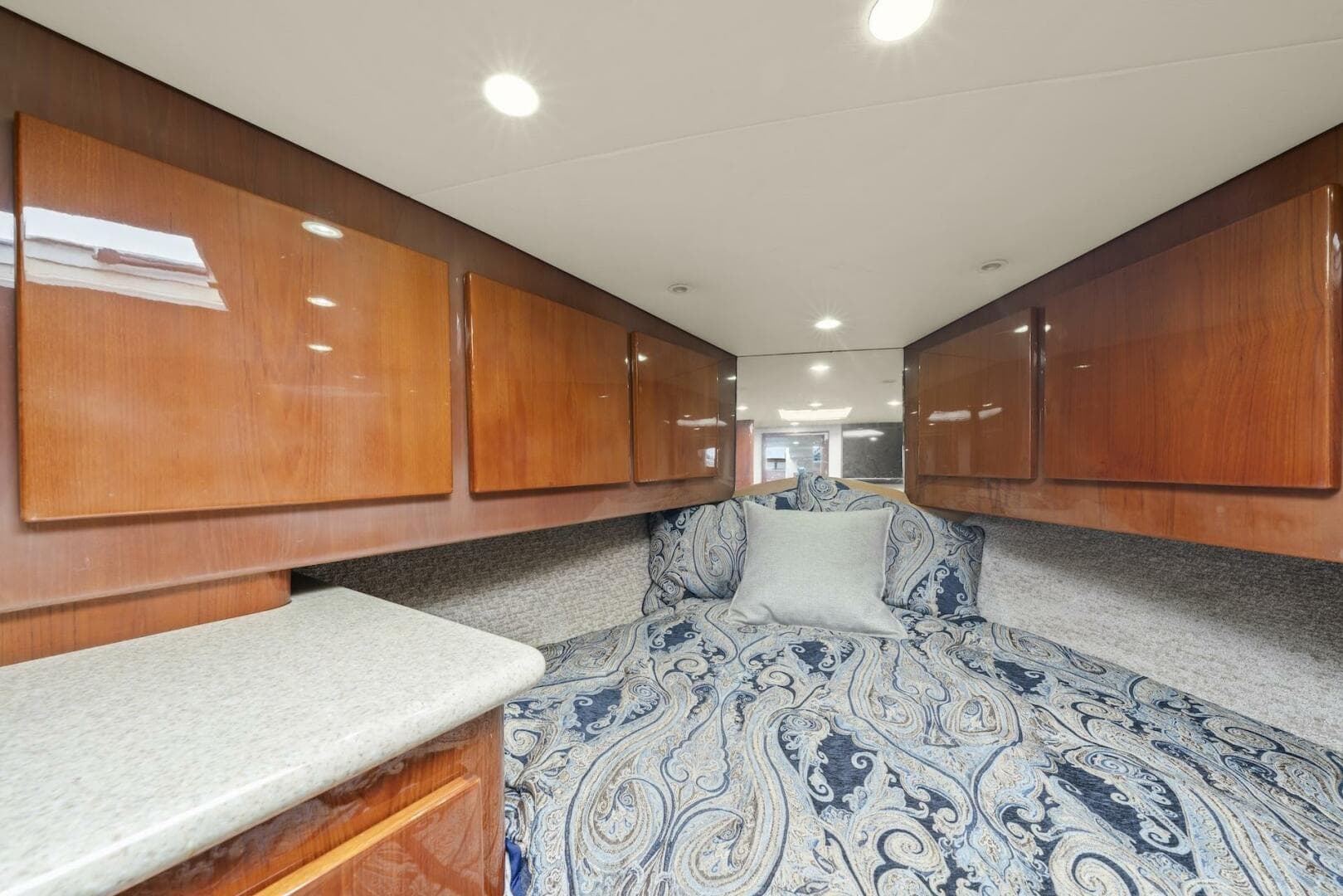 2006 Buddy Davis 48 Express PALE HORSE