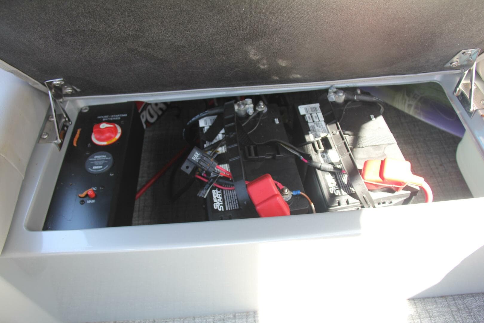 2021 Berkshire 25 Sport CL