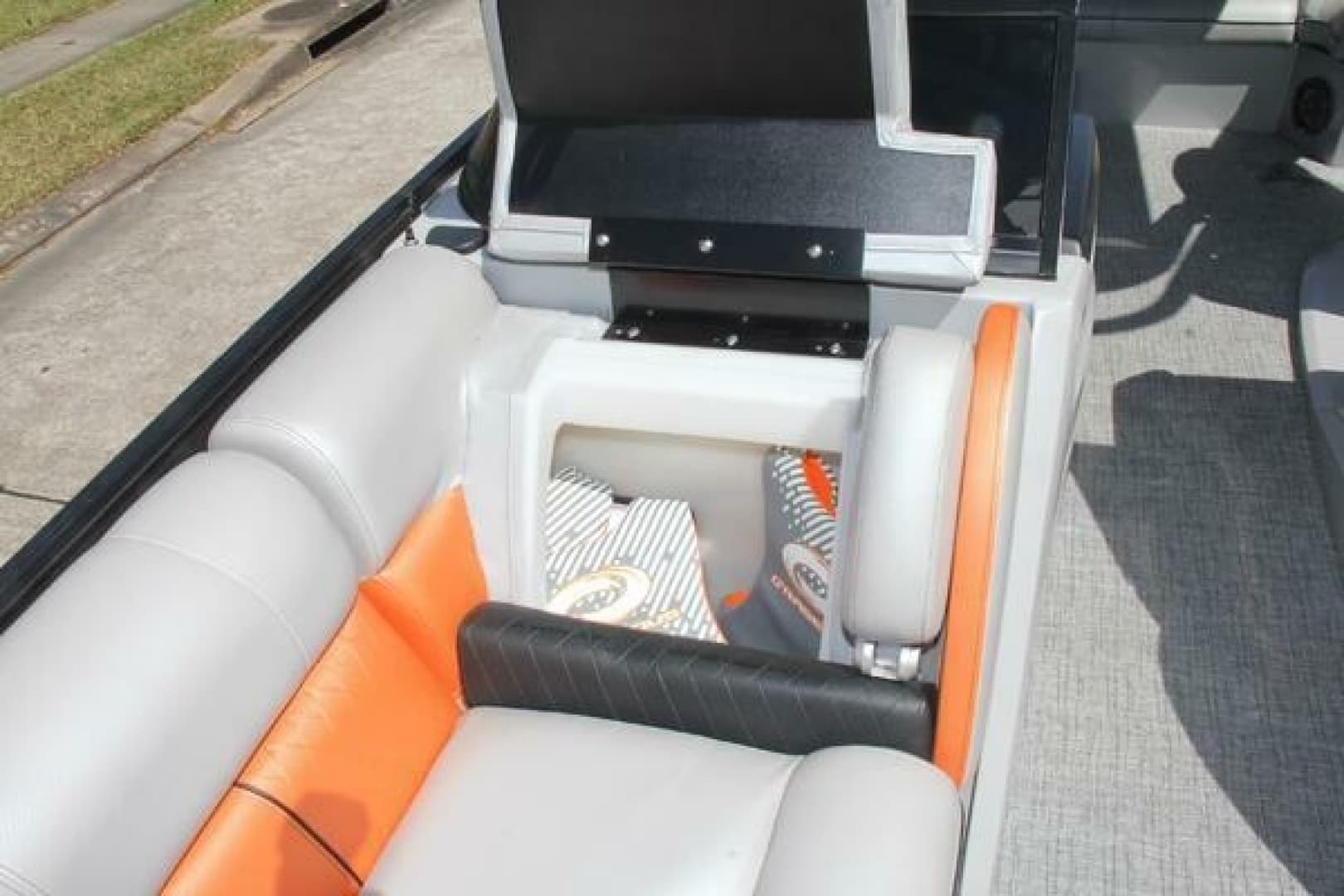 2021 Berkshire 25 Sport CL