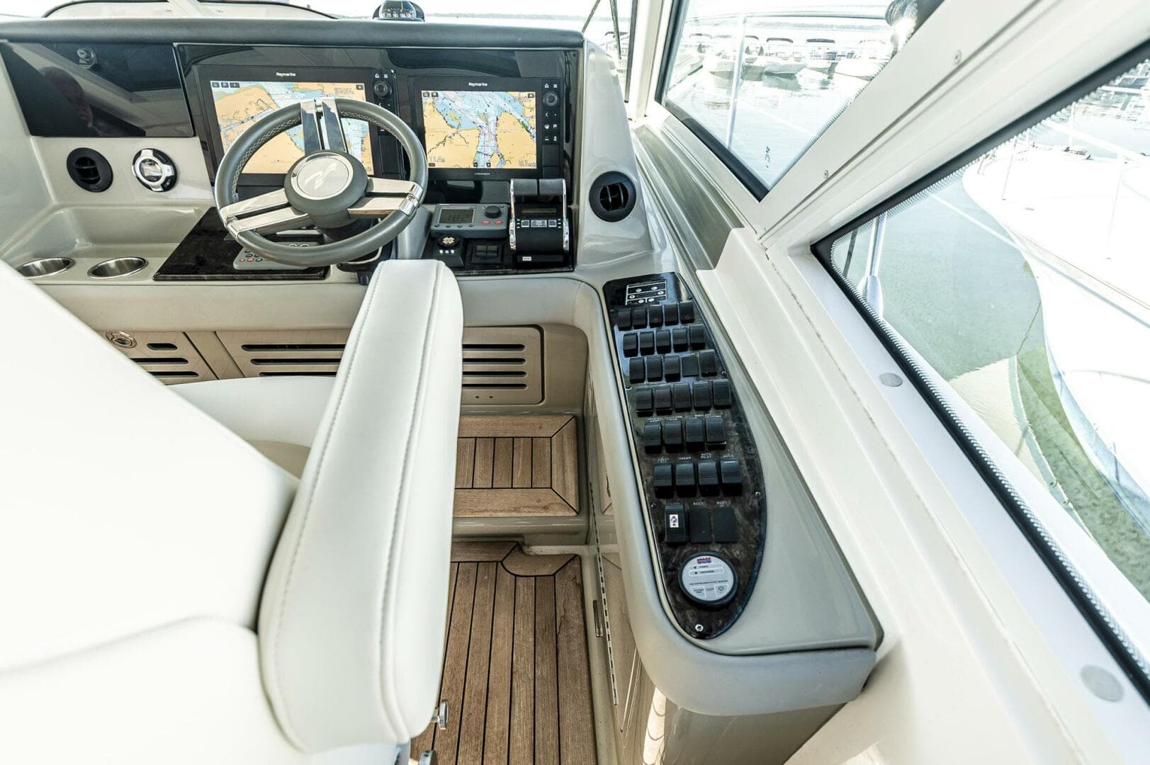 2011 Sea Ray 580 Sundancer