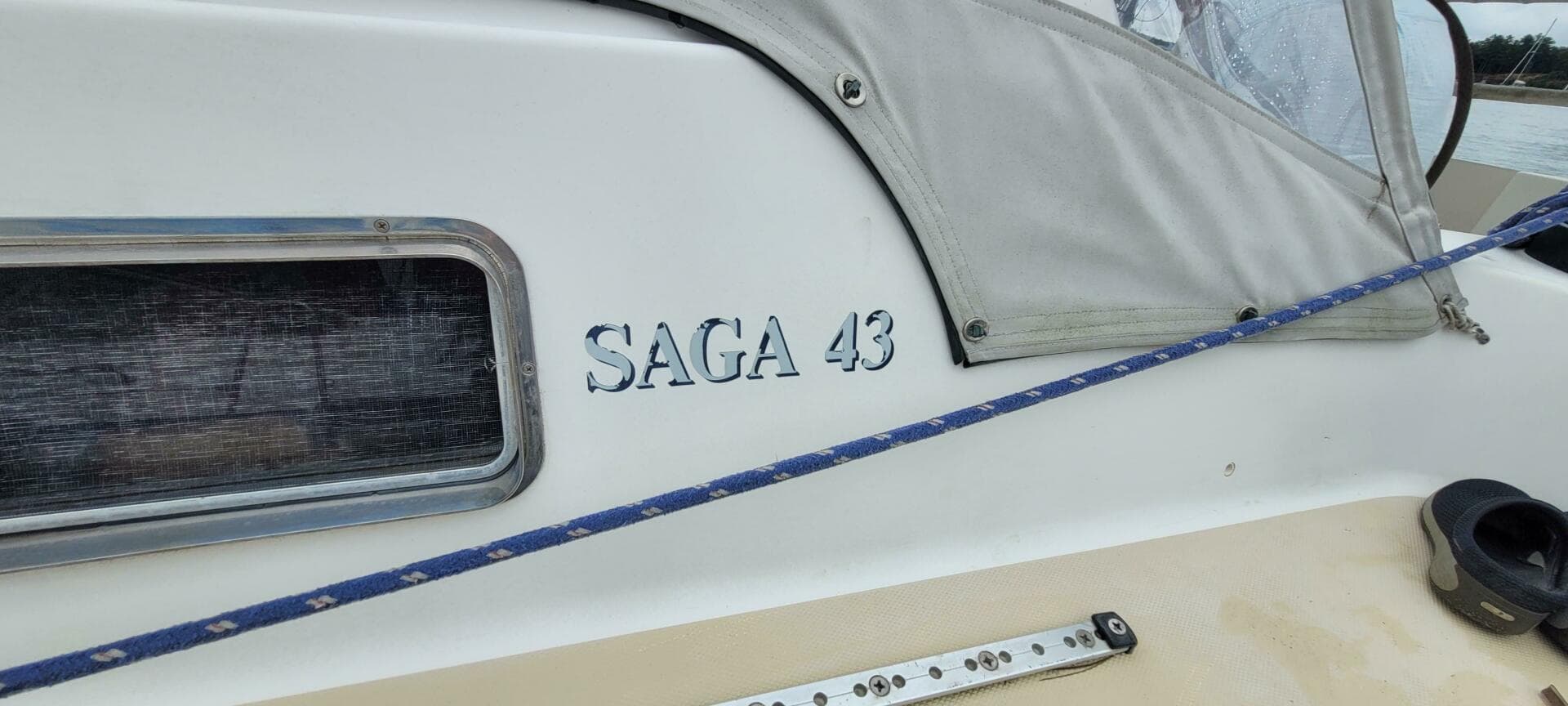 1997 Saga 43