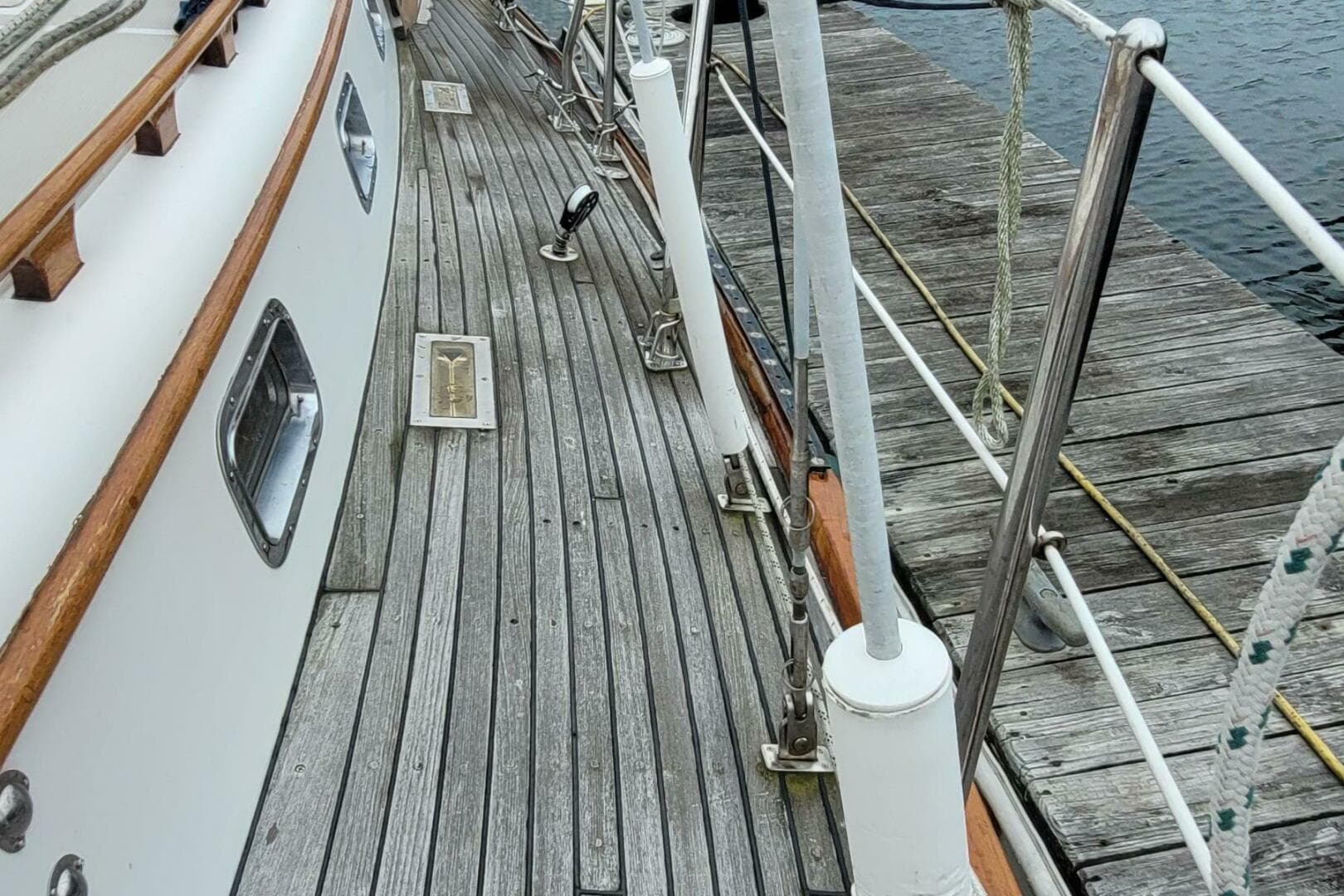 1985 Mason 33 Sloop