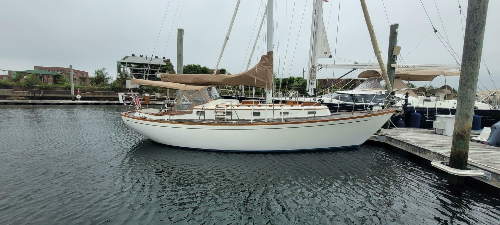 1985 Mason 33 Sloop