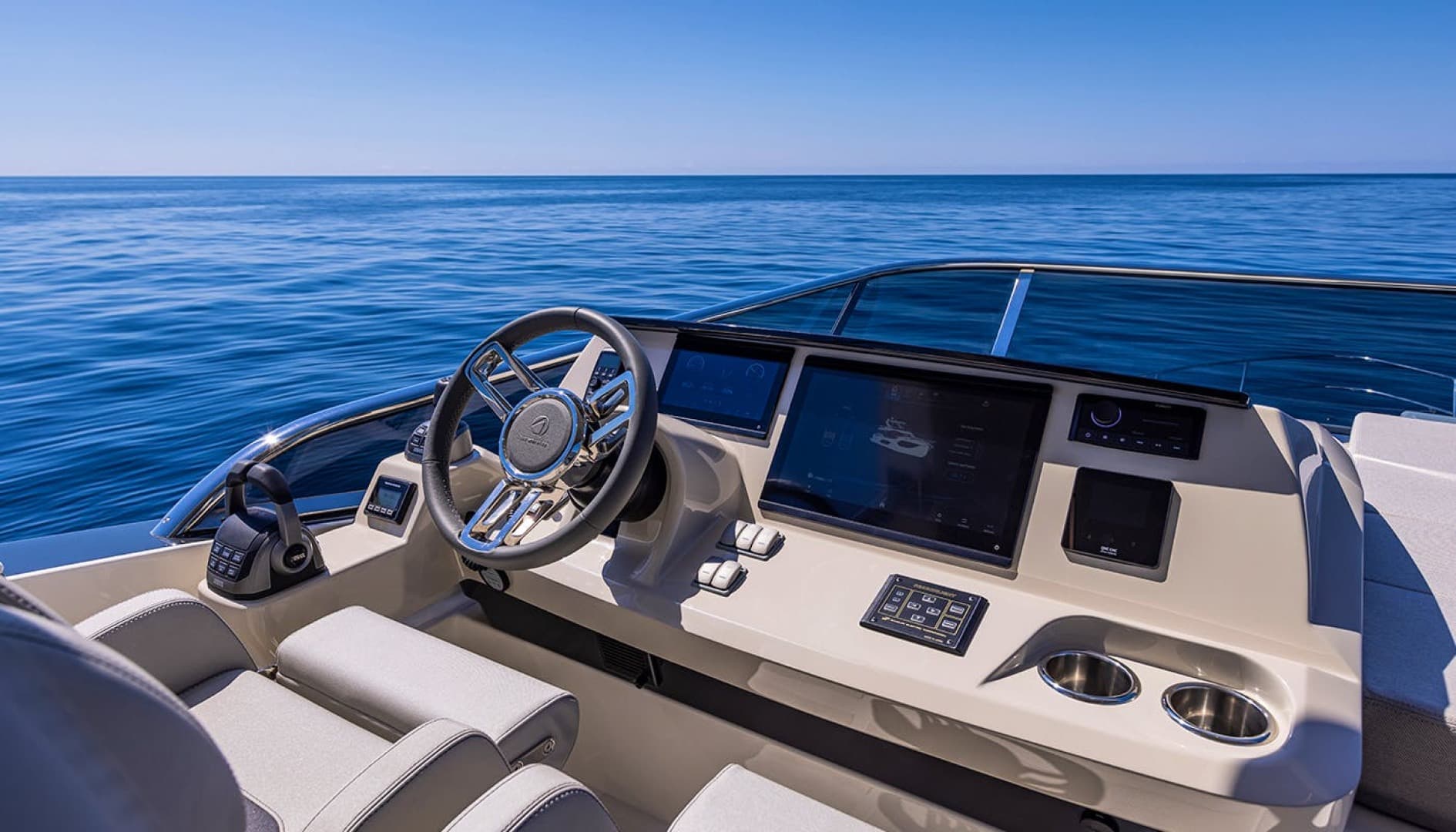 2024 Absolute Yachts 