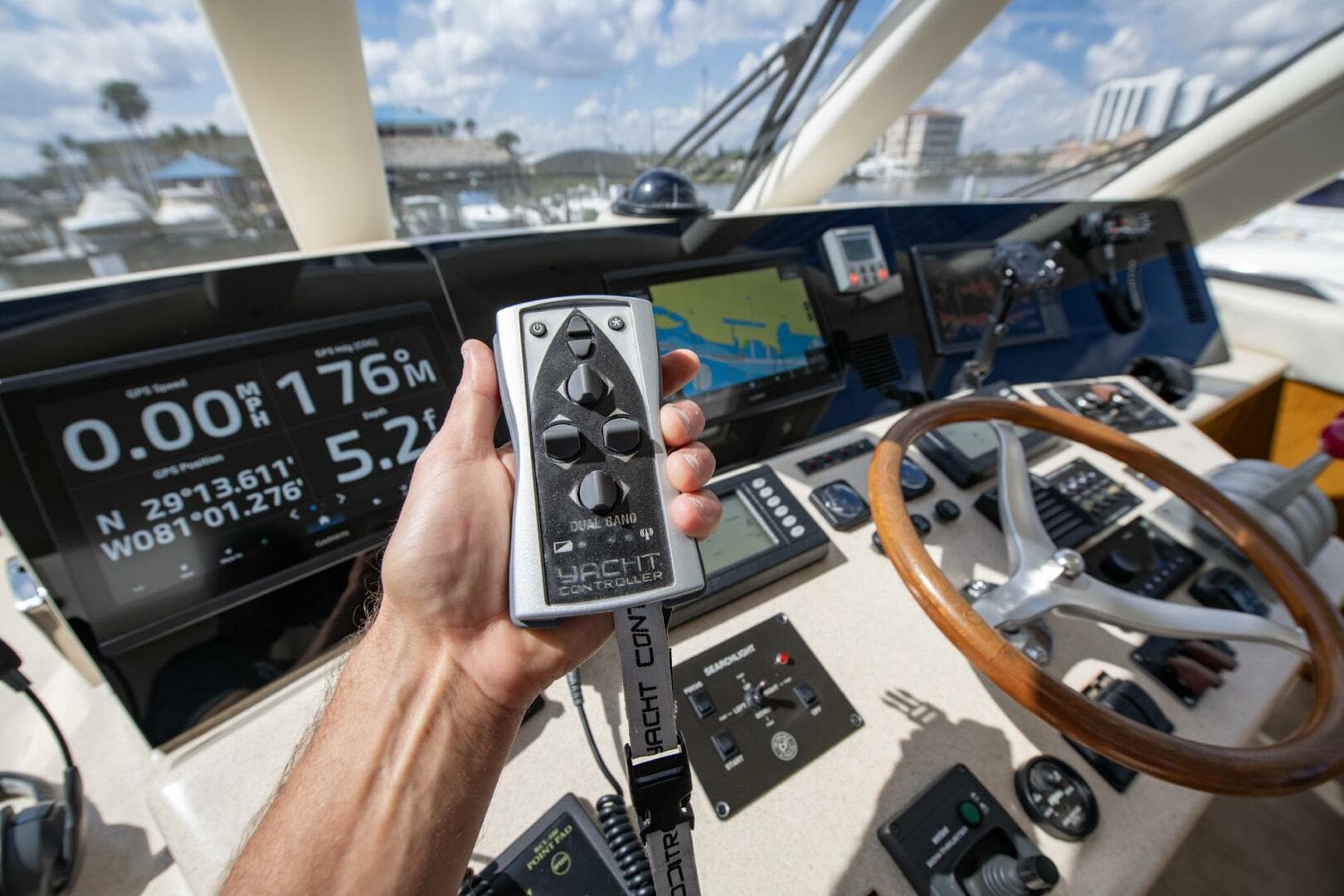 2003 Ocean Yachts 62 Super Sport EB