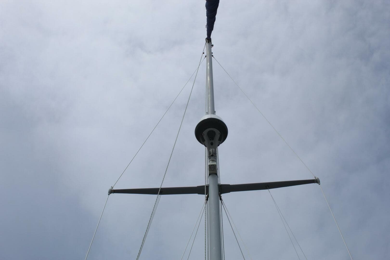 1979 Gulfstar 37 Sloop