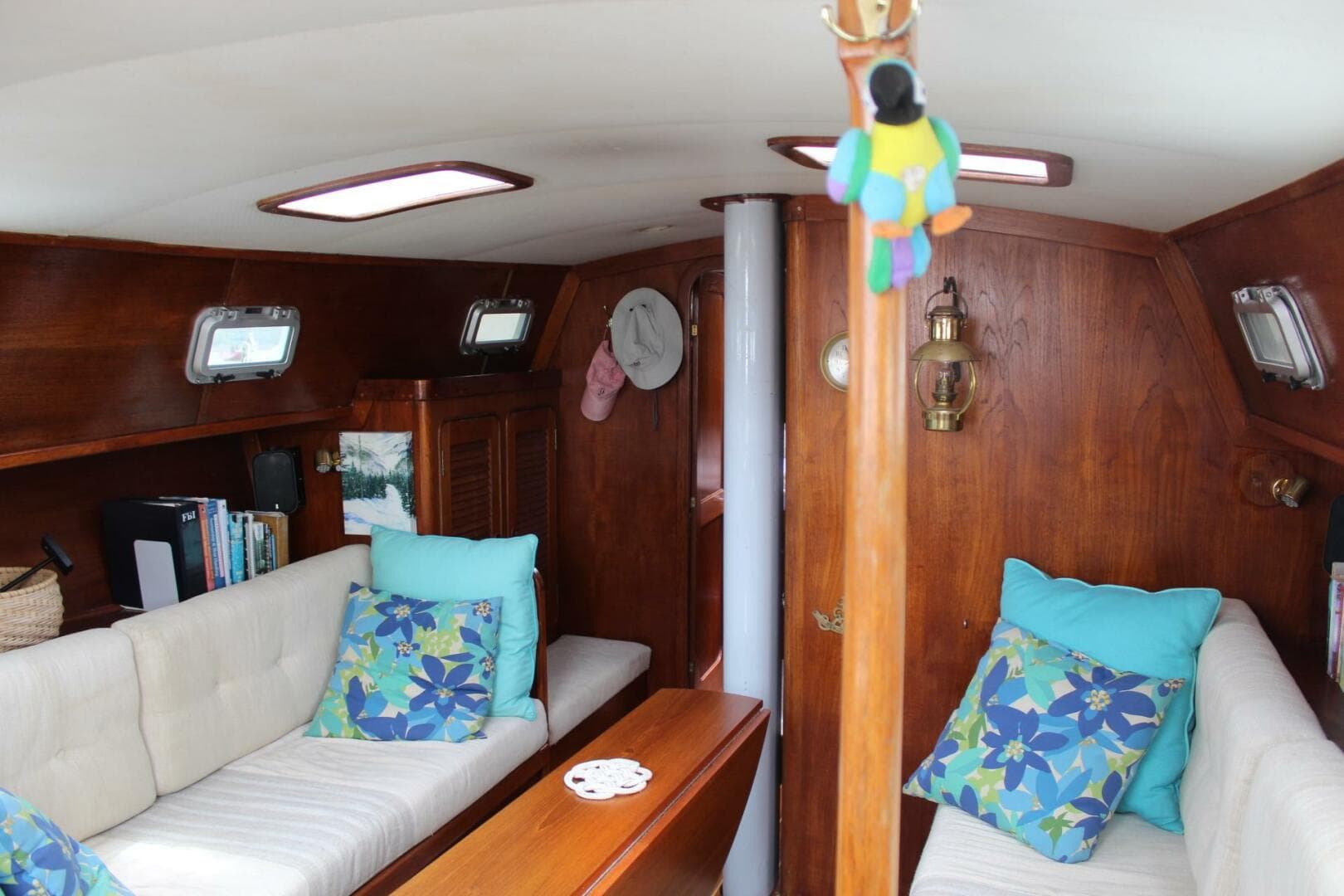 1979 Gulfstar 37 Sloop