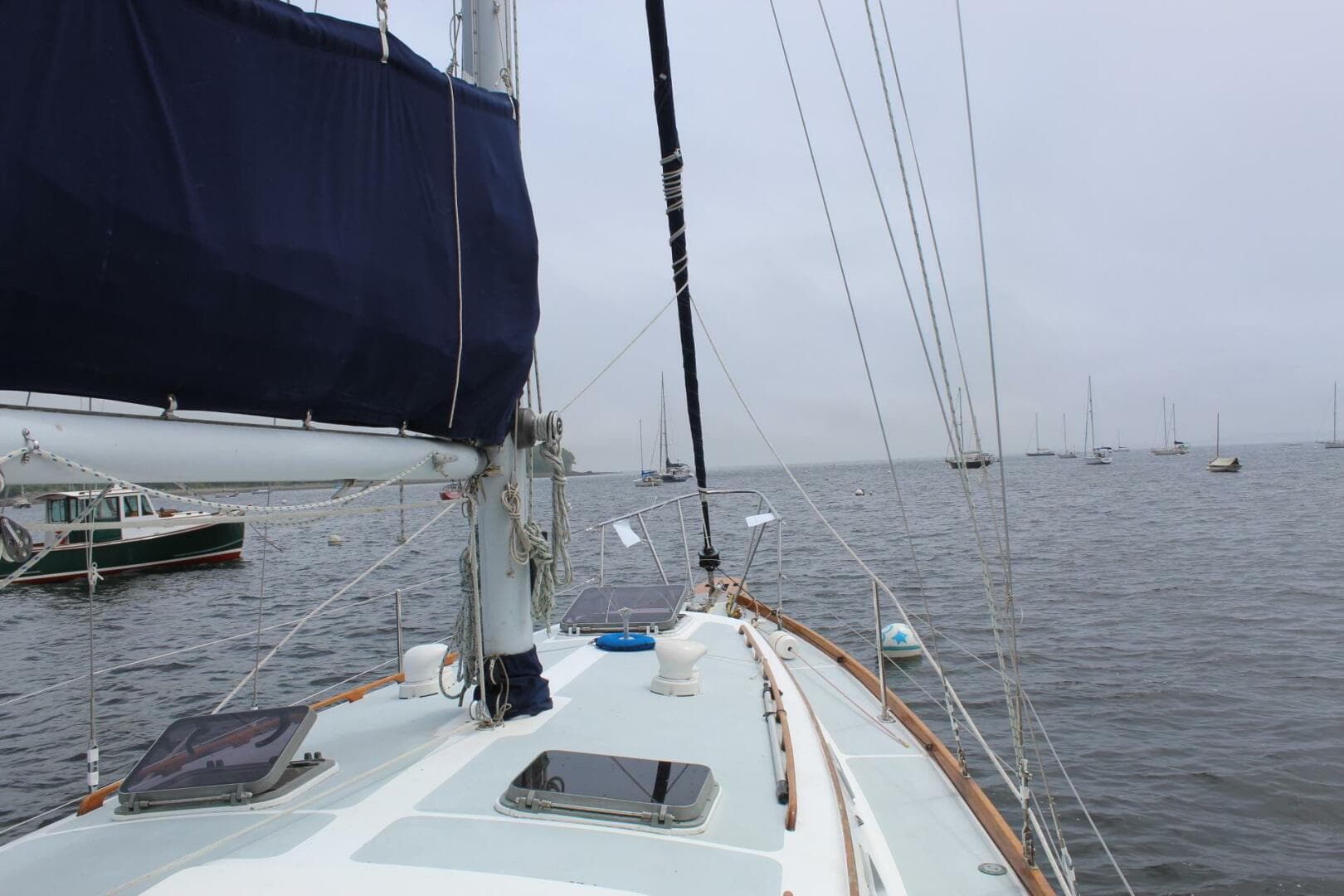 1979 Gulfstar 37 Sloop