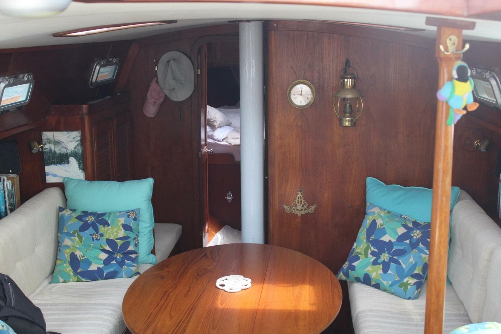 1979 Gulfstar 37 Sloop