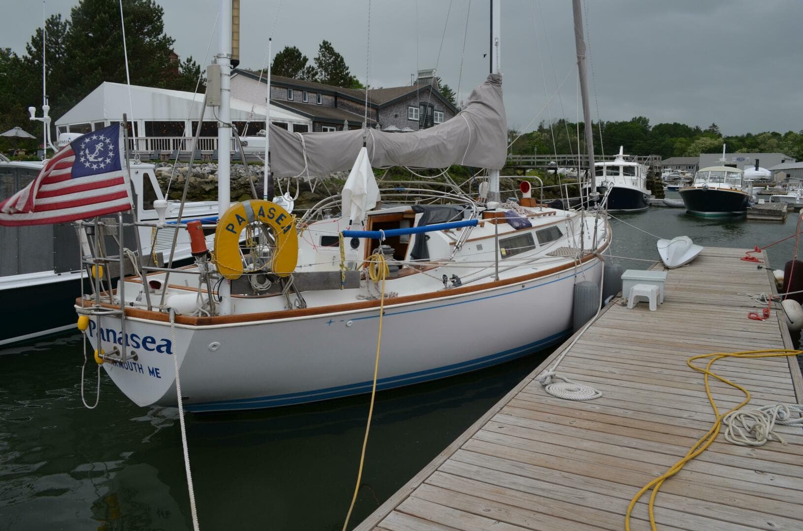 1983 C&C LANDFALL 38 SLOOP