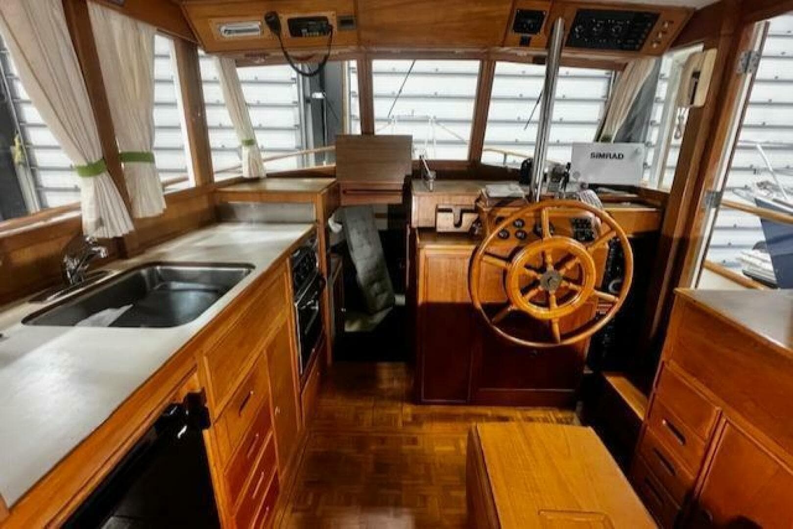 1984 Grand Banks Trawler