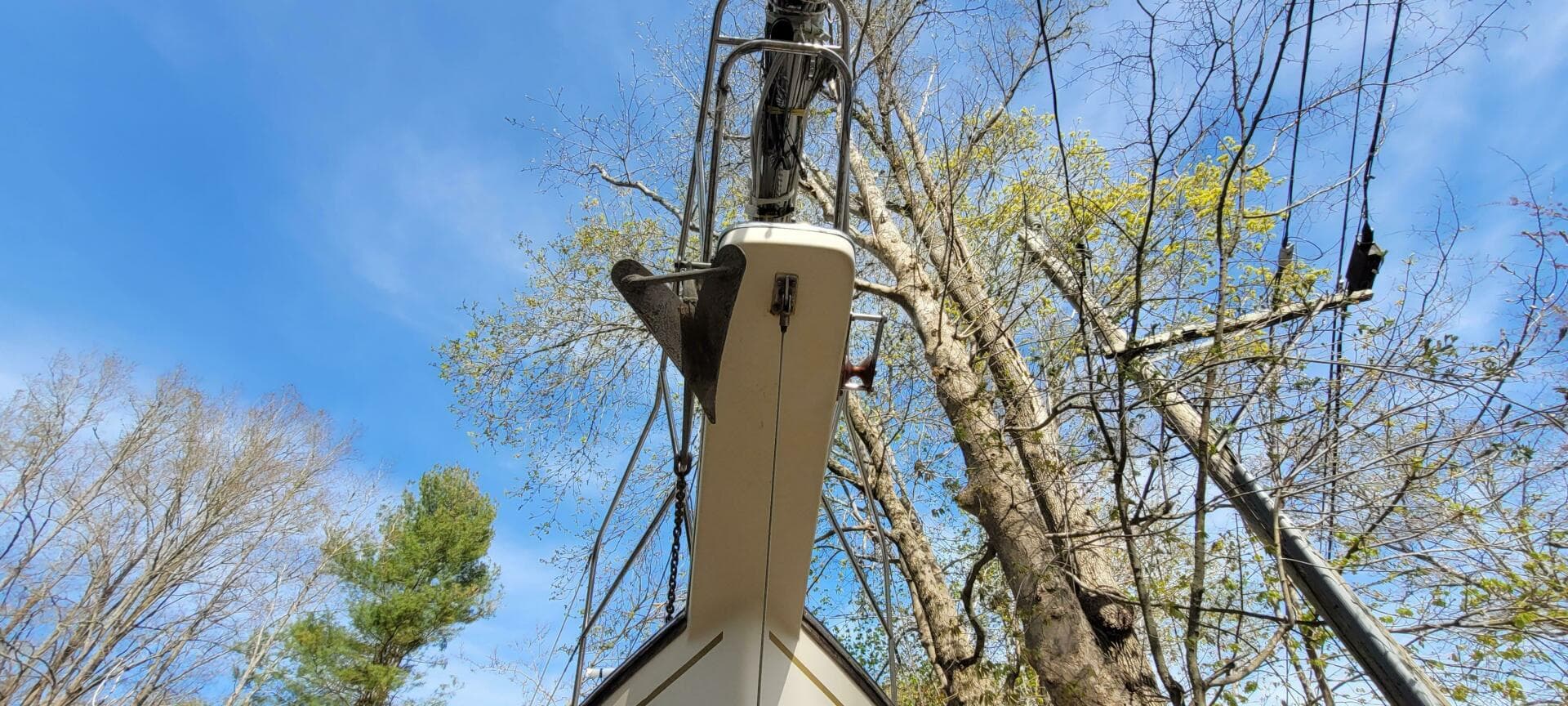 1986 Island Packet 27 Sloop