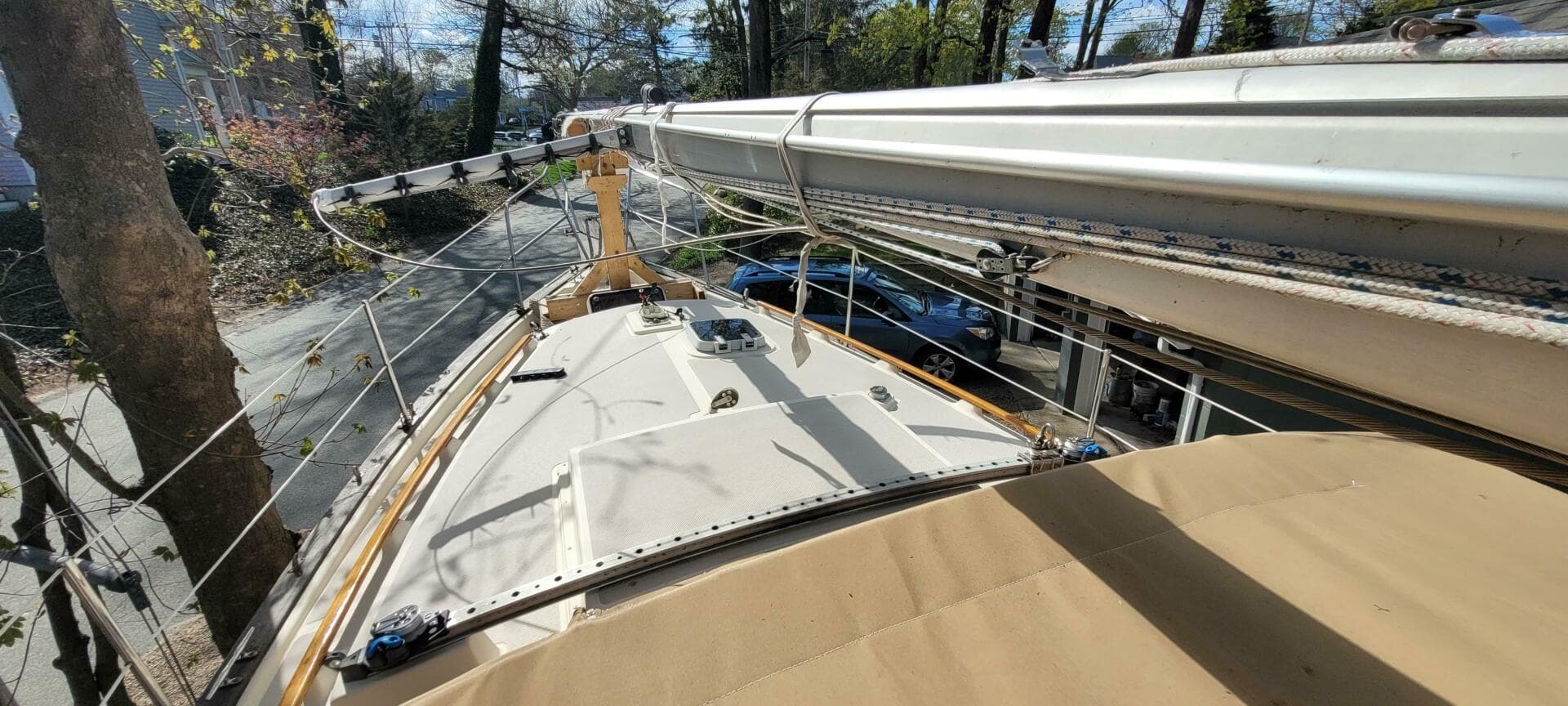 1986 Island Packet 27 Sloop