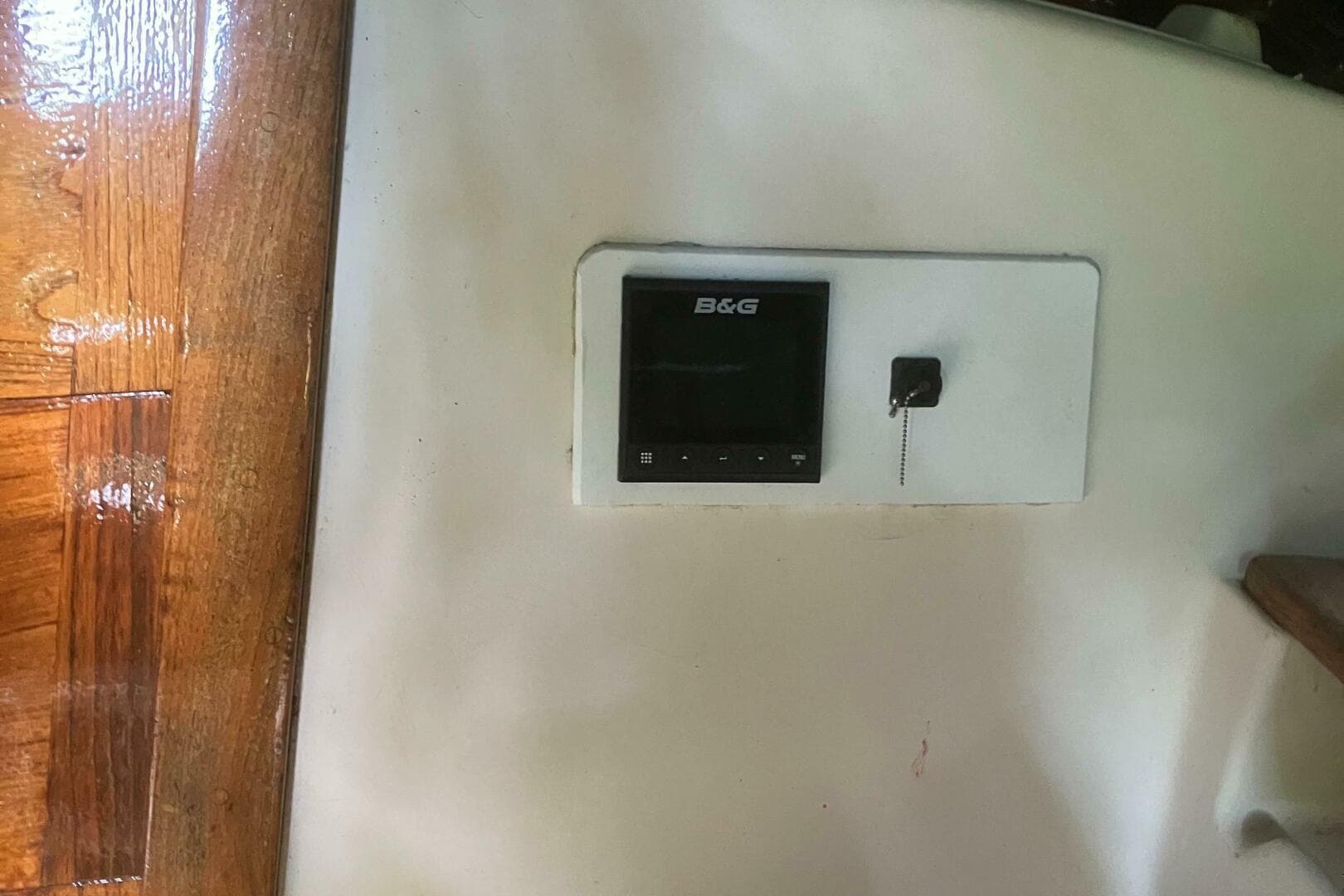 1986 Island Packet 27 Sloop