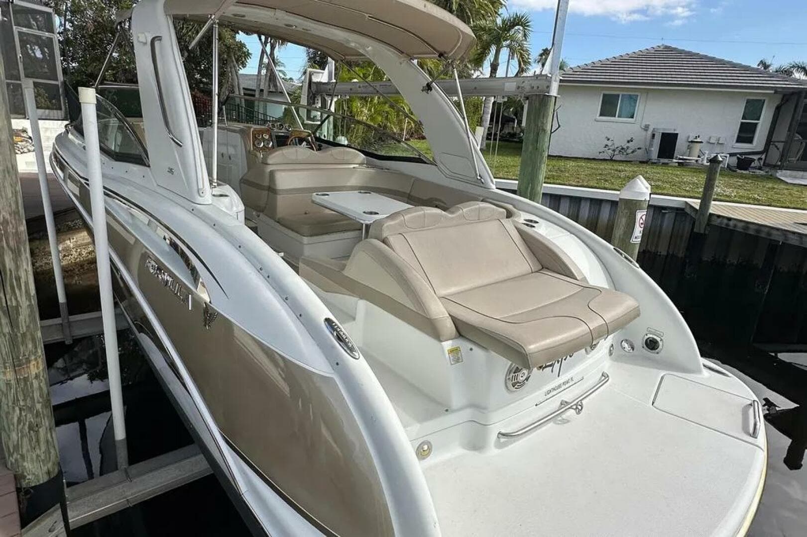 2009 Formula 310 Bowrider