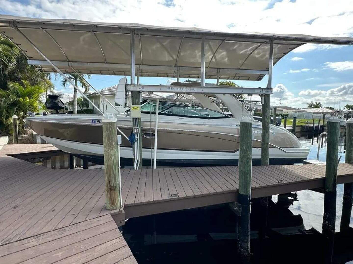 2009 Formula 310 Bowrider