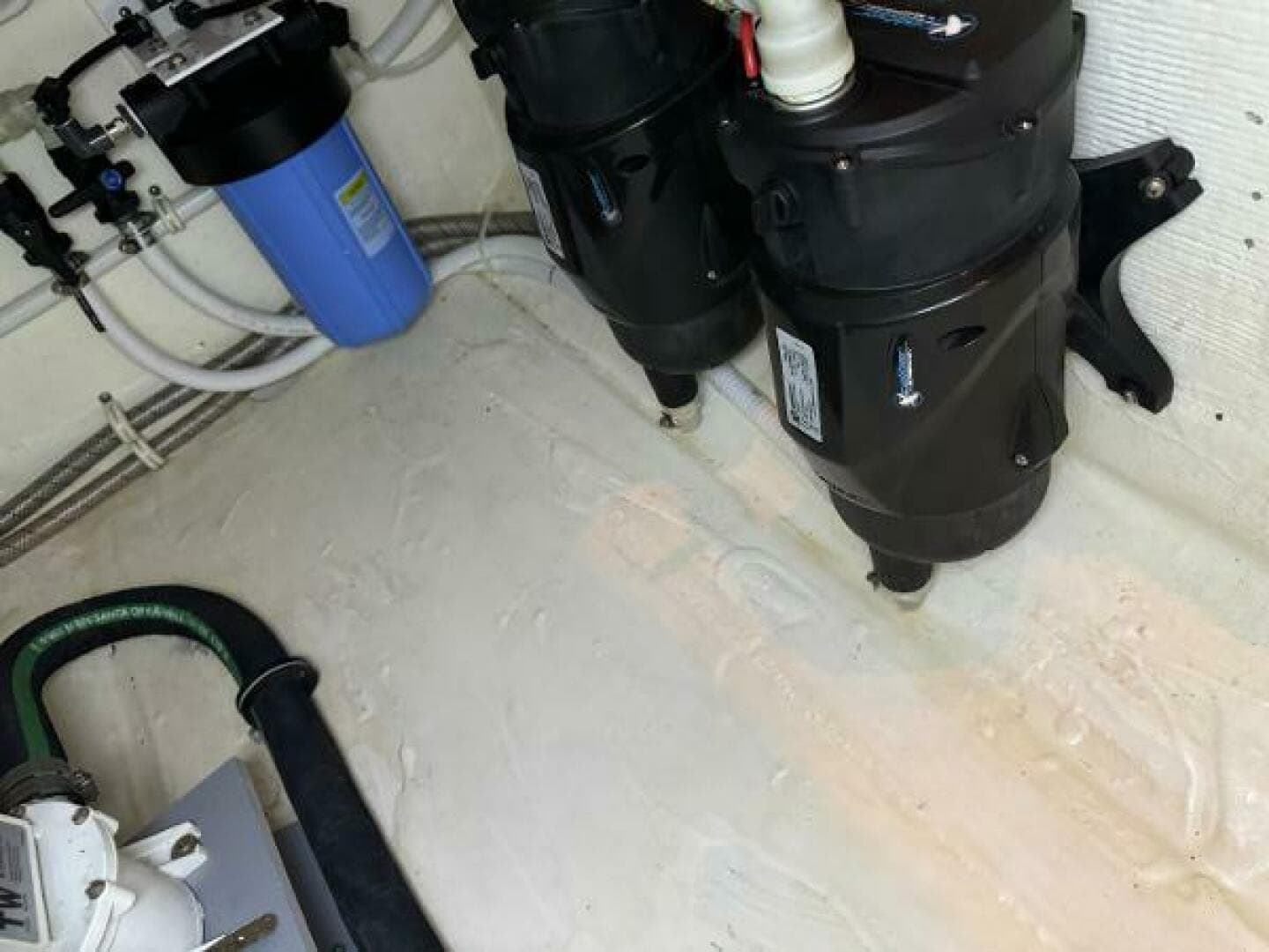 2010 Tiara Yachts 5800 Sovran