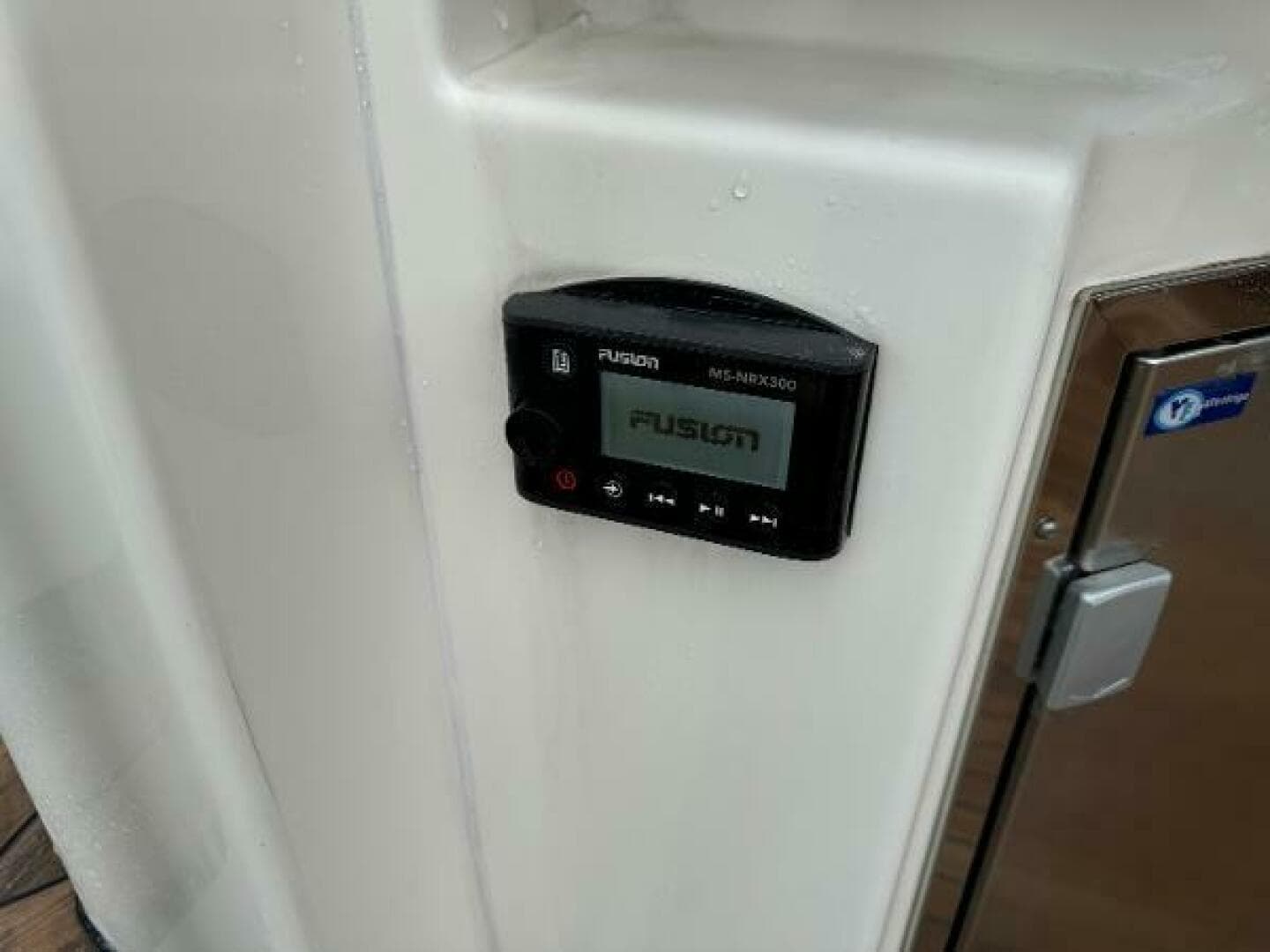 2010 Tiara Yachts 5800 Sovran