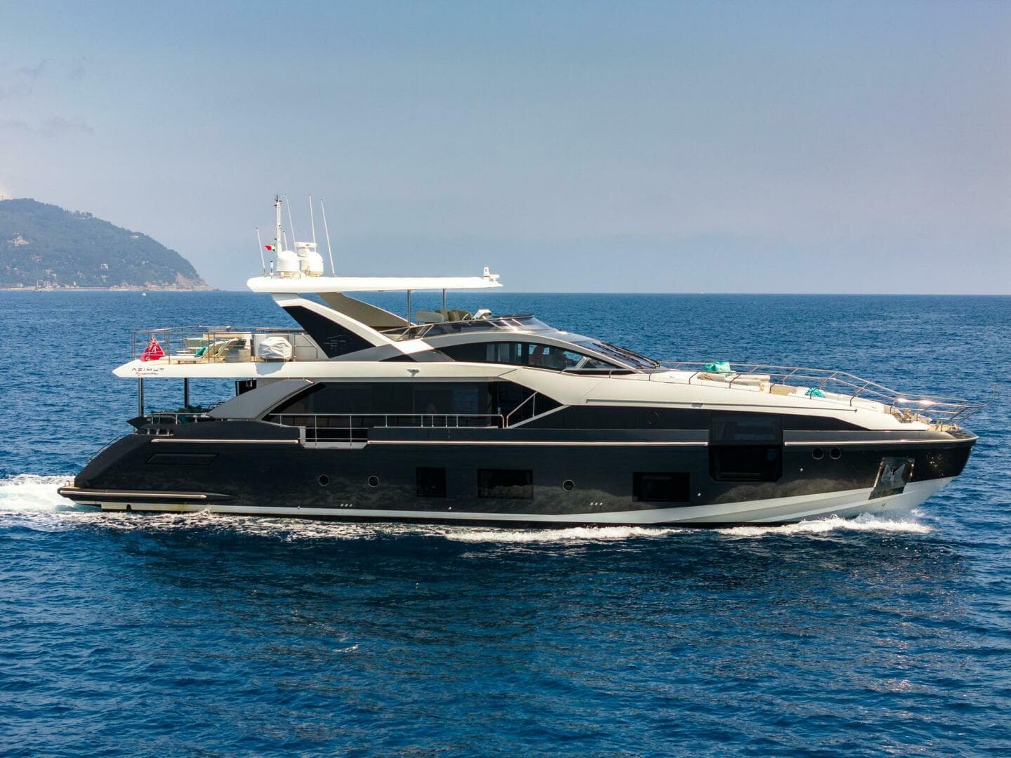 2019 Azimut Grande 27M