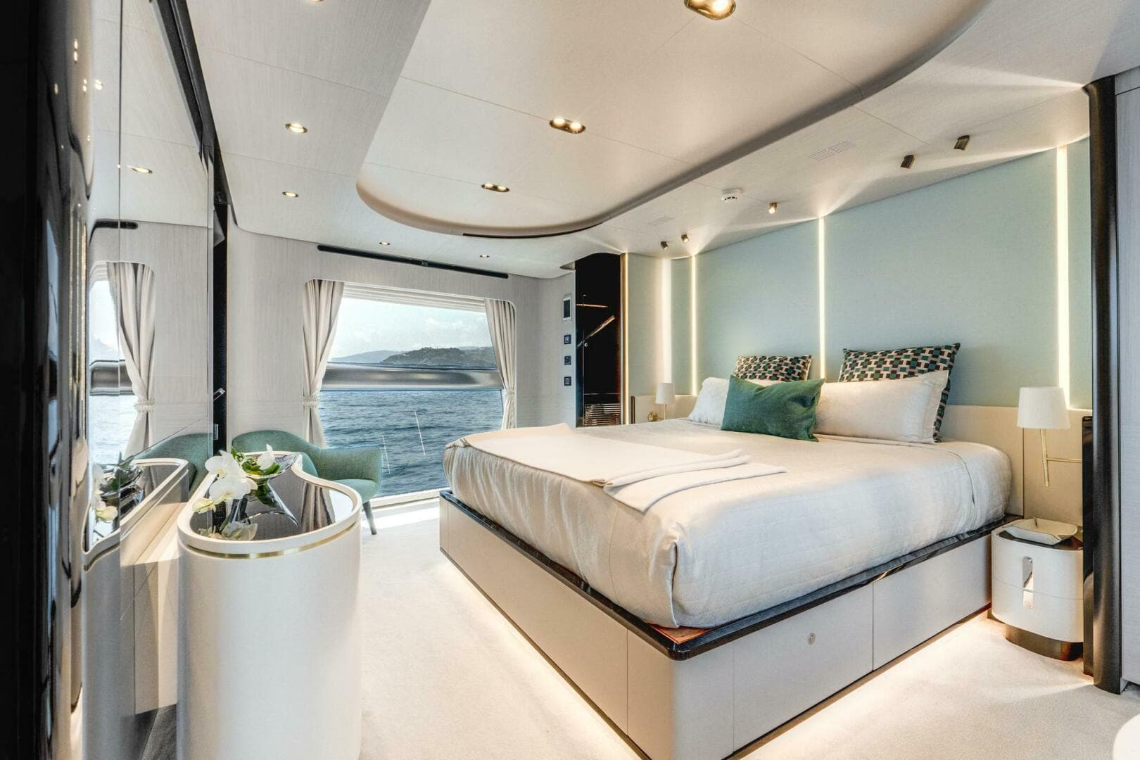 2019 Azimut Grande 27M