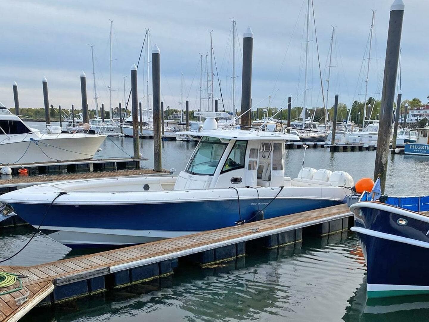 2015 Boston Whaler 350 Outrage