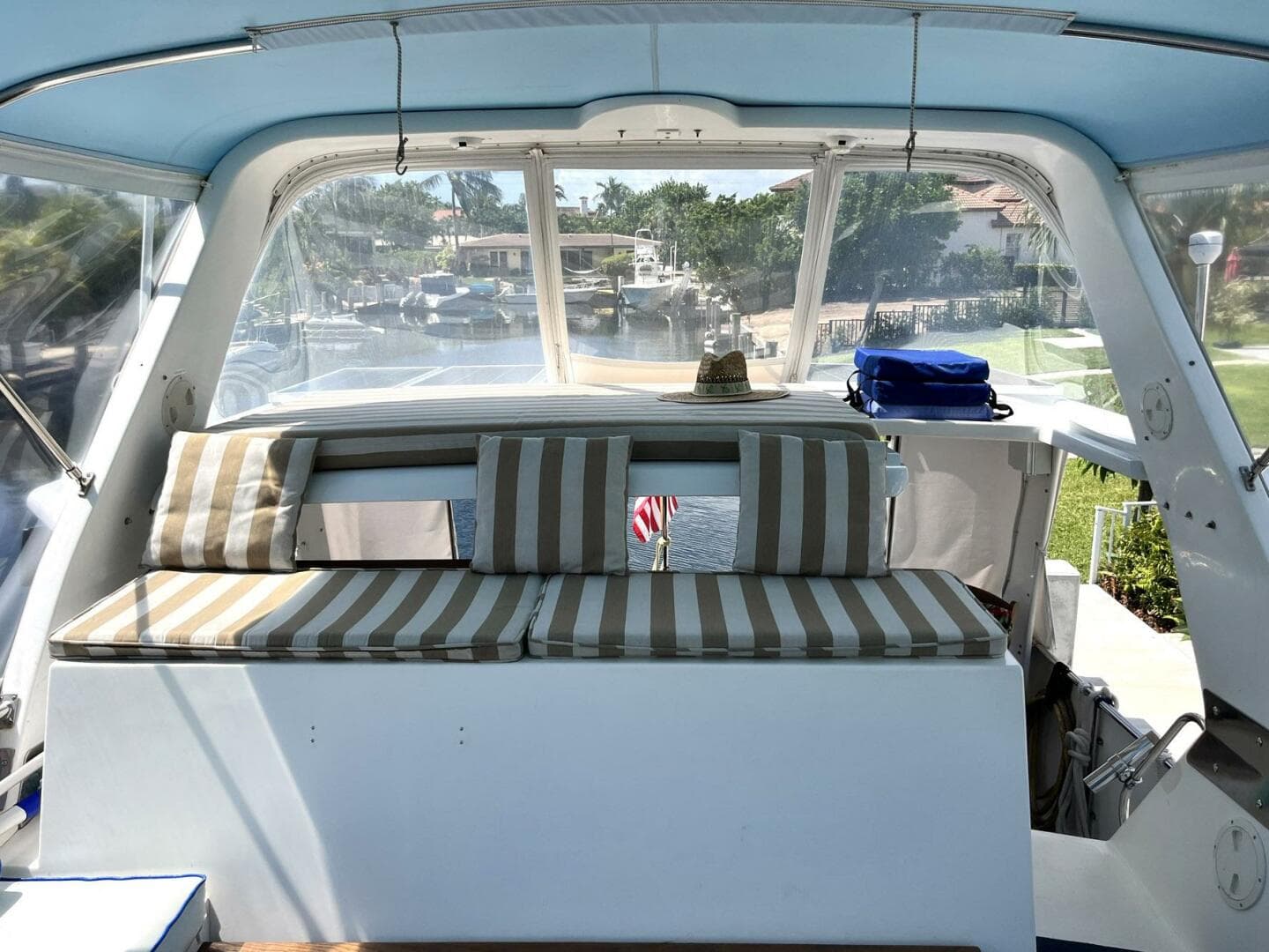 1987 Symbol 44 Sun Deck MK II