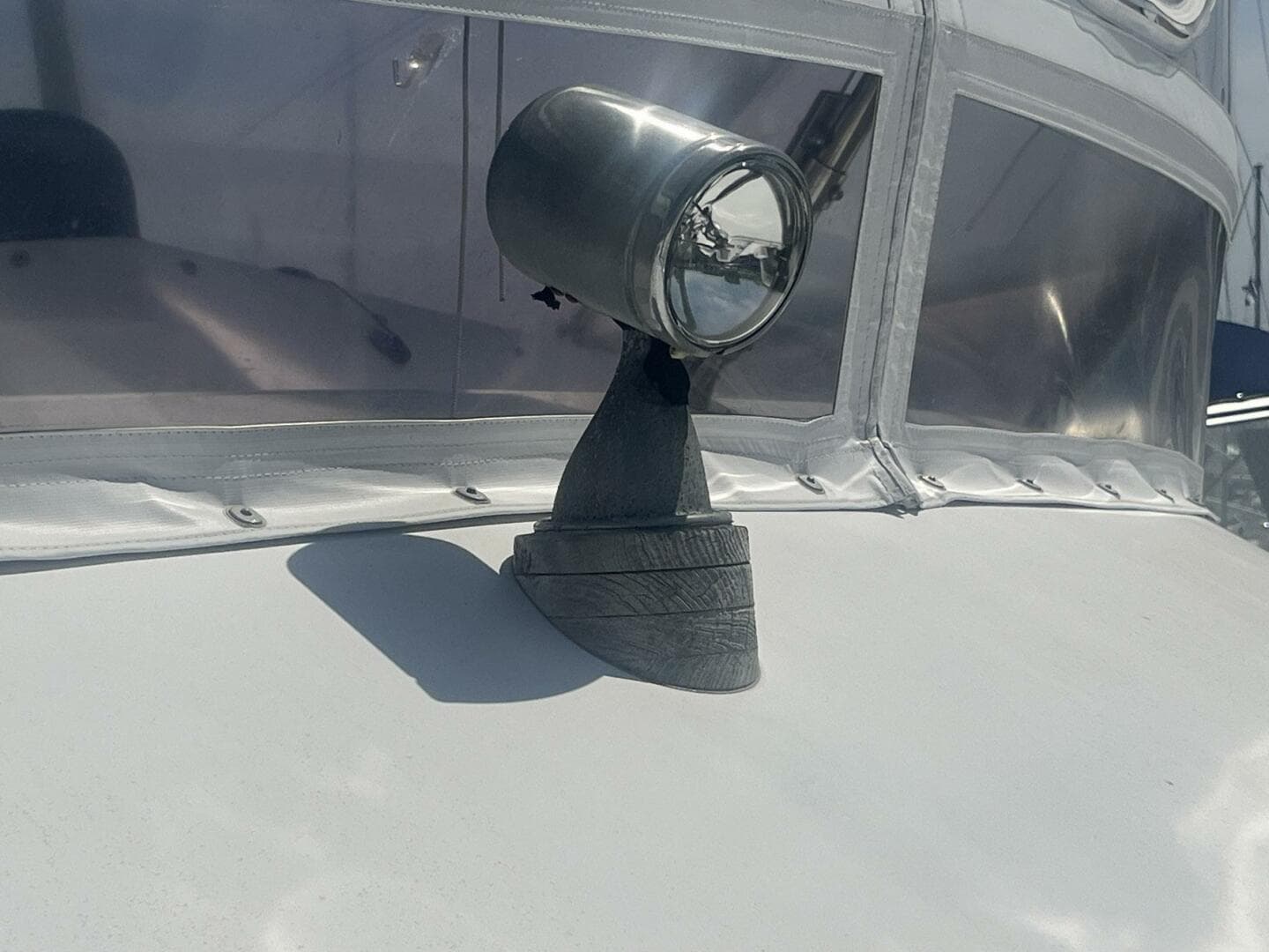 1987 Symbol 44 Sun Deck MK II