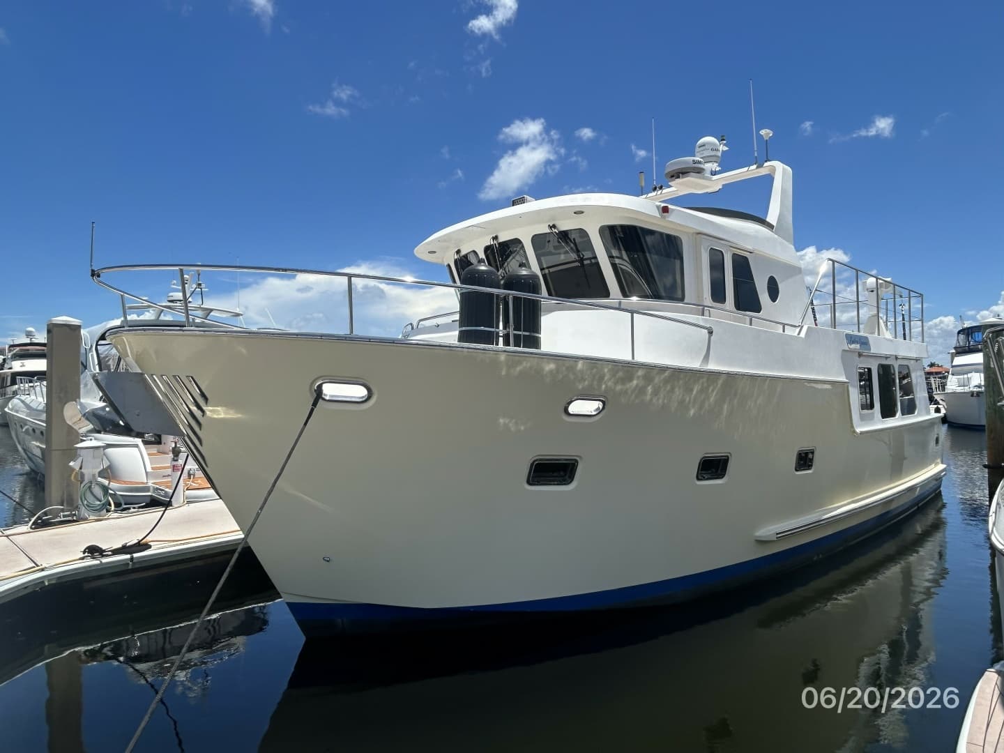 45' Northwest port forward profile