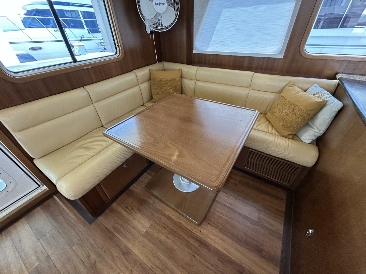 45' Northwest salon port seating