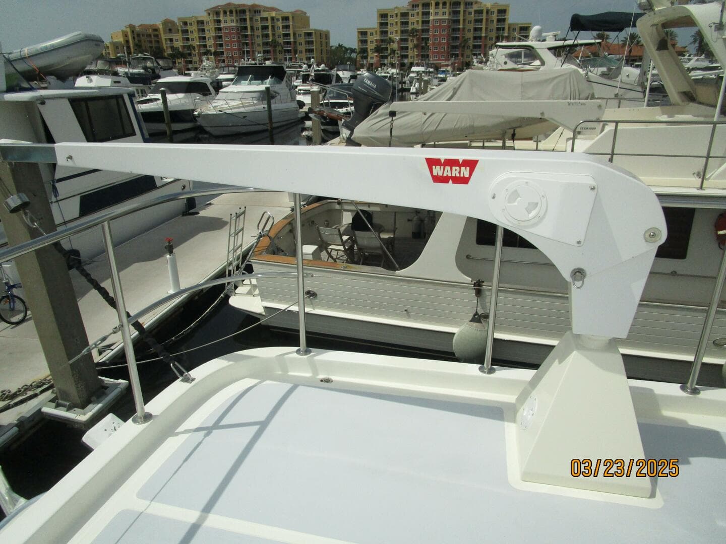 45' Northwest tender davit
