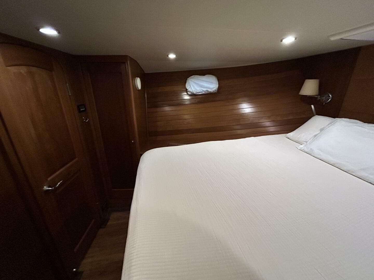 45' Northwest master stateroom port